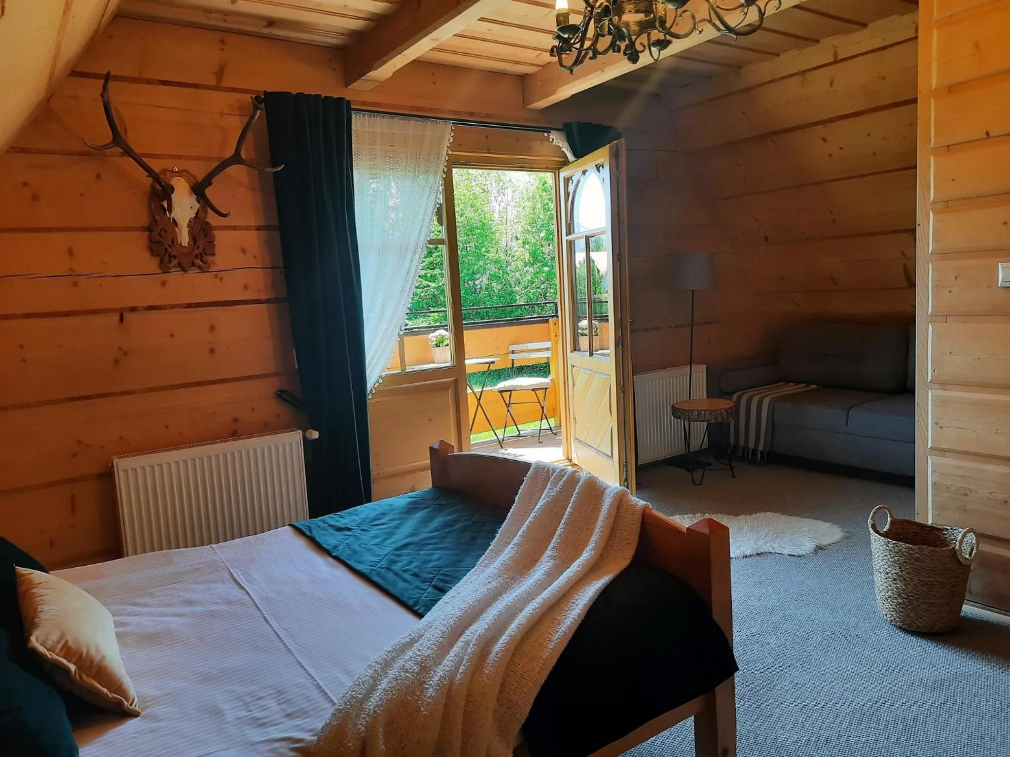 Balcony/Terrace, Bed in Willa Płazówka Białczańska