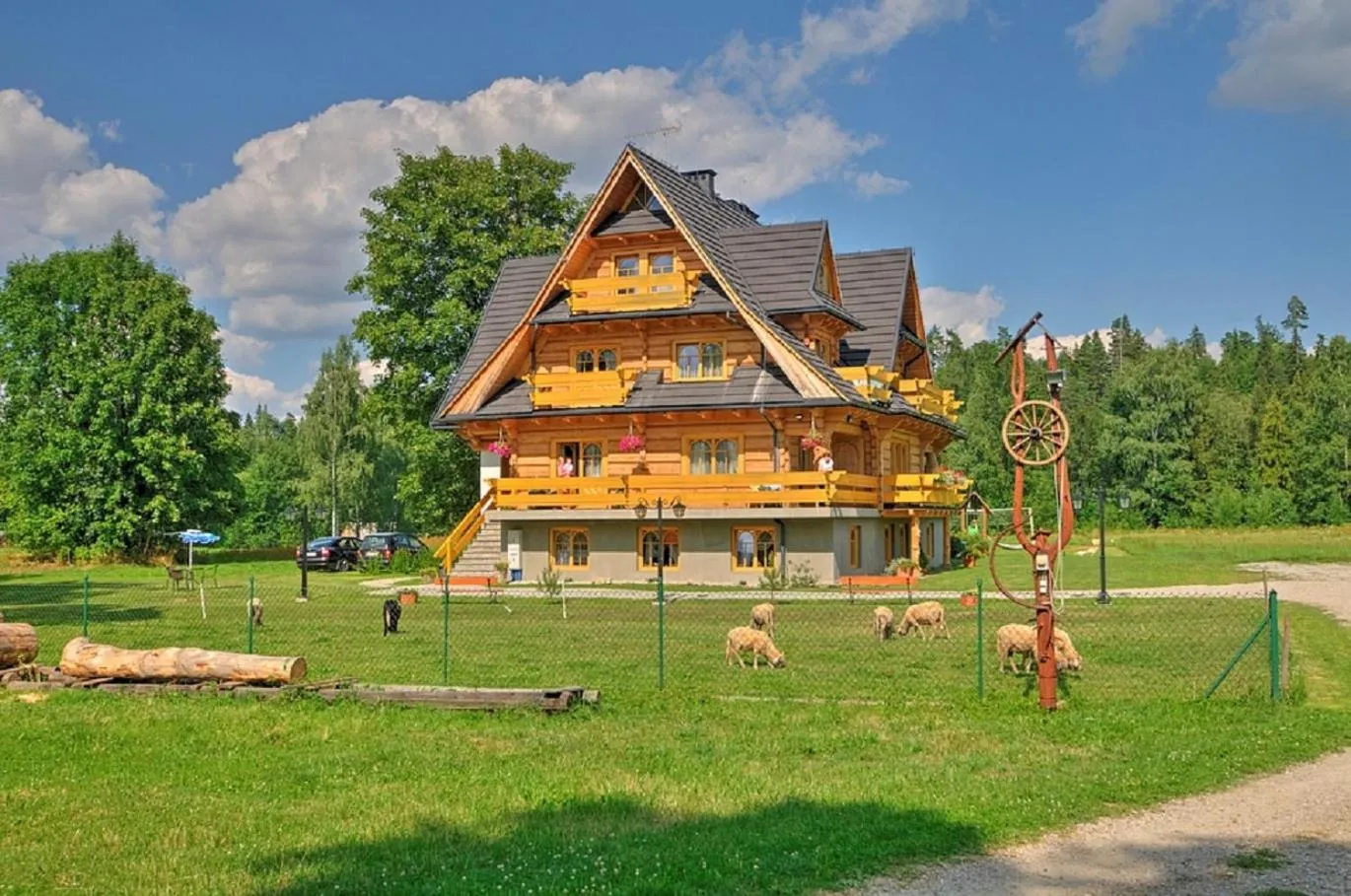Facade/entrance in Willa Płazówka Białczańska