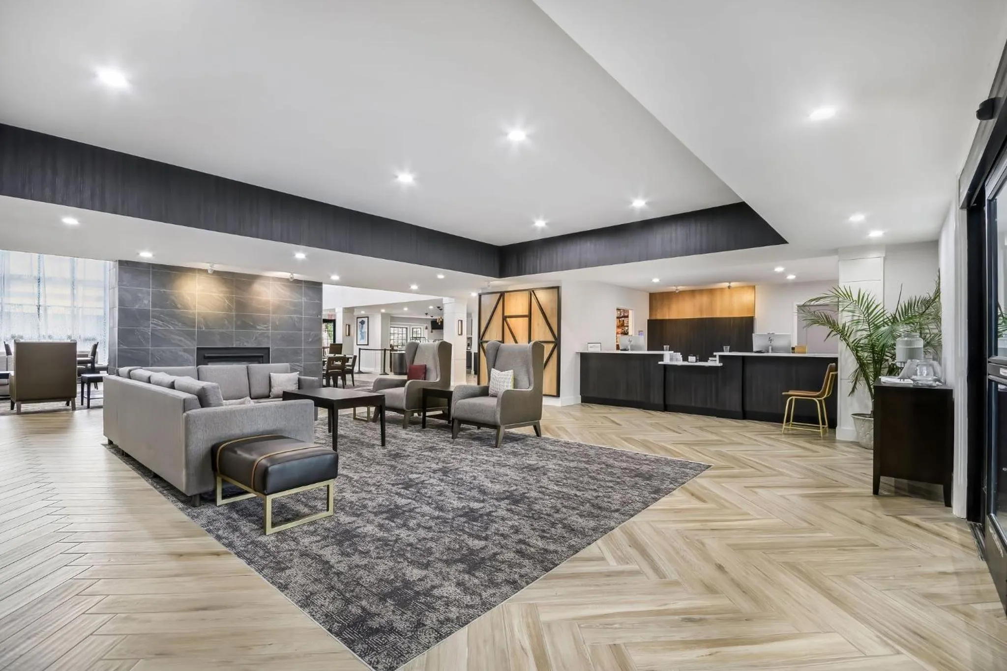 Property building in Staybridge Suites Toledo/Maumee by IHG