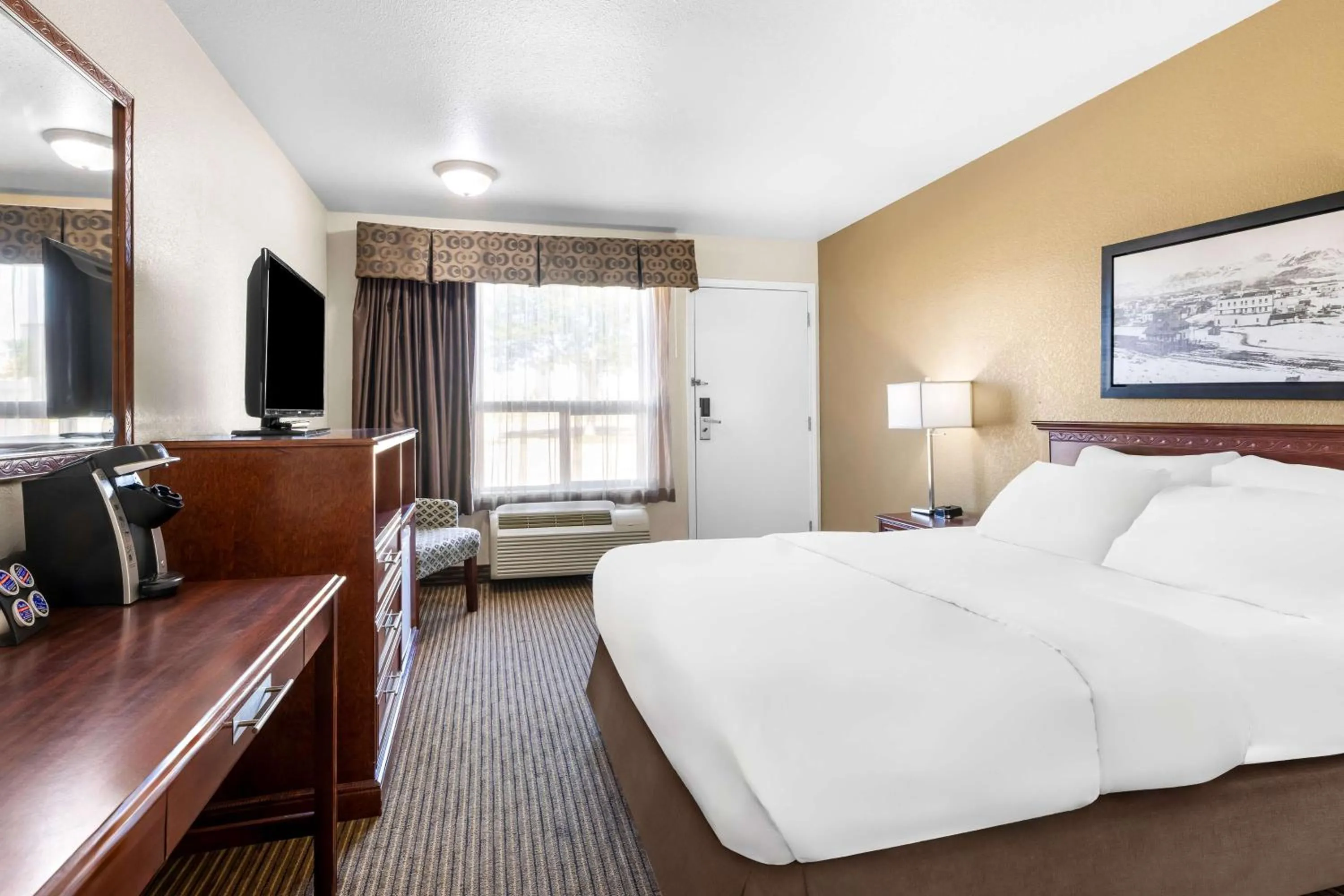 Bedroom, Bed in SureStay Plus Hotel by Best Western Drumheller