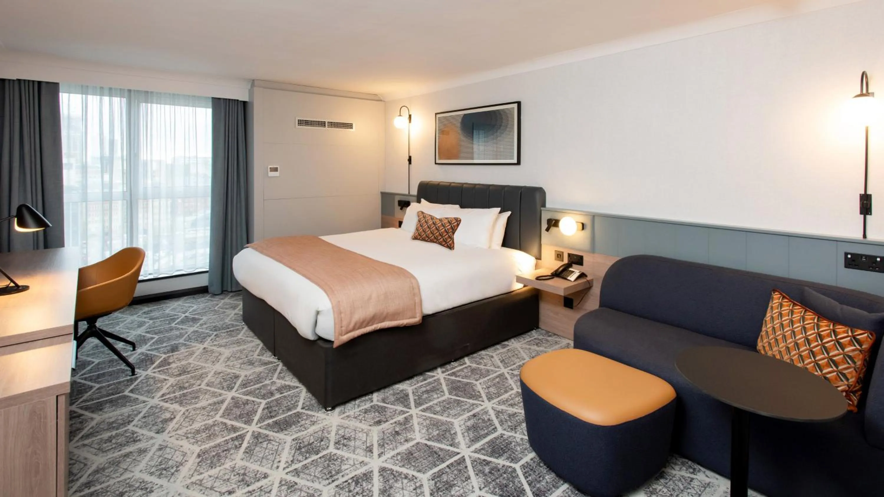 Photo of the whole room, Bed in Crowne Plaza Birmingham City by IHG