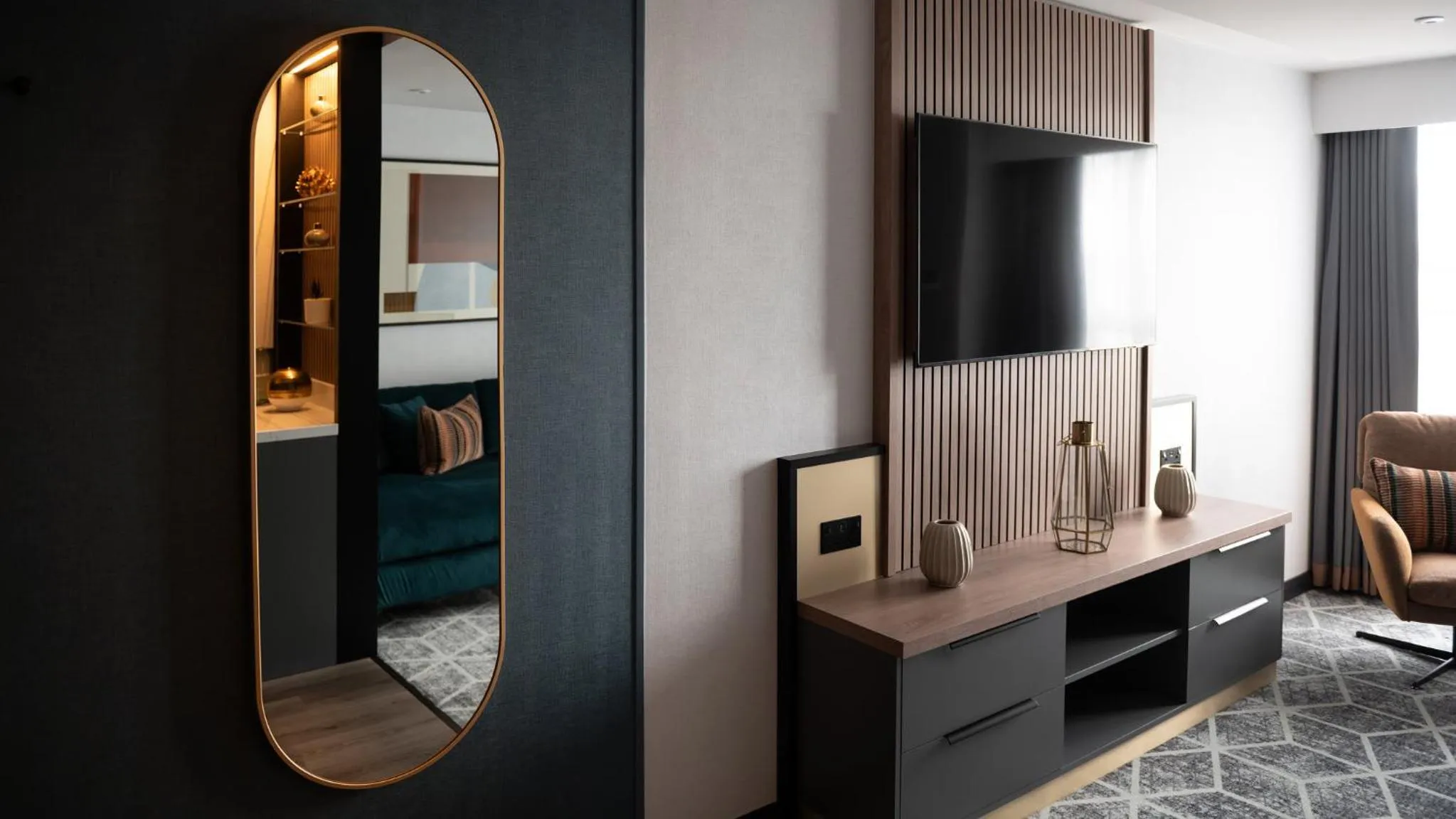 Bedroom, Bed in Crowne Plaza Birmingham City by IHG