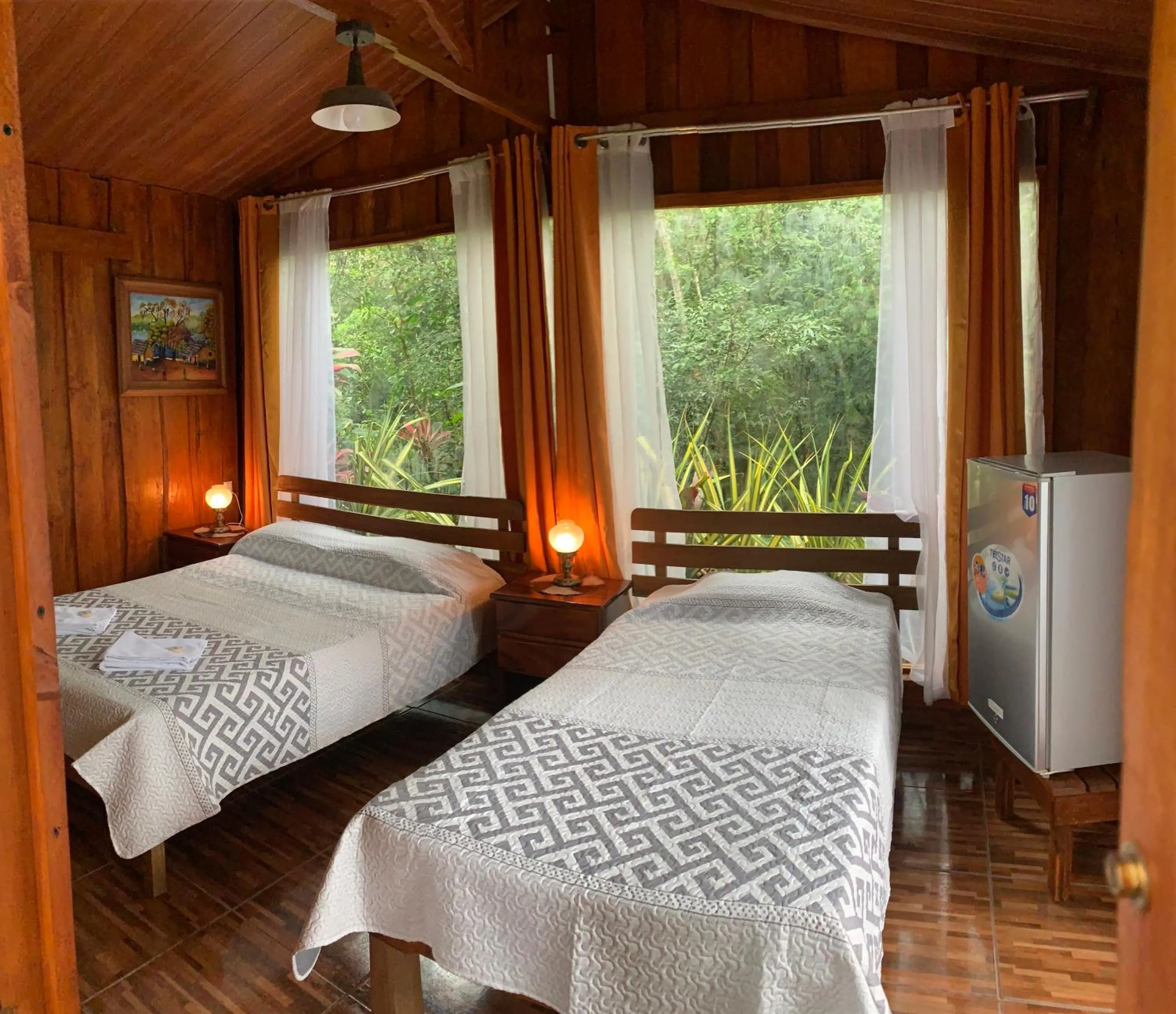 Bed in Vista Turrialba Lodge