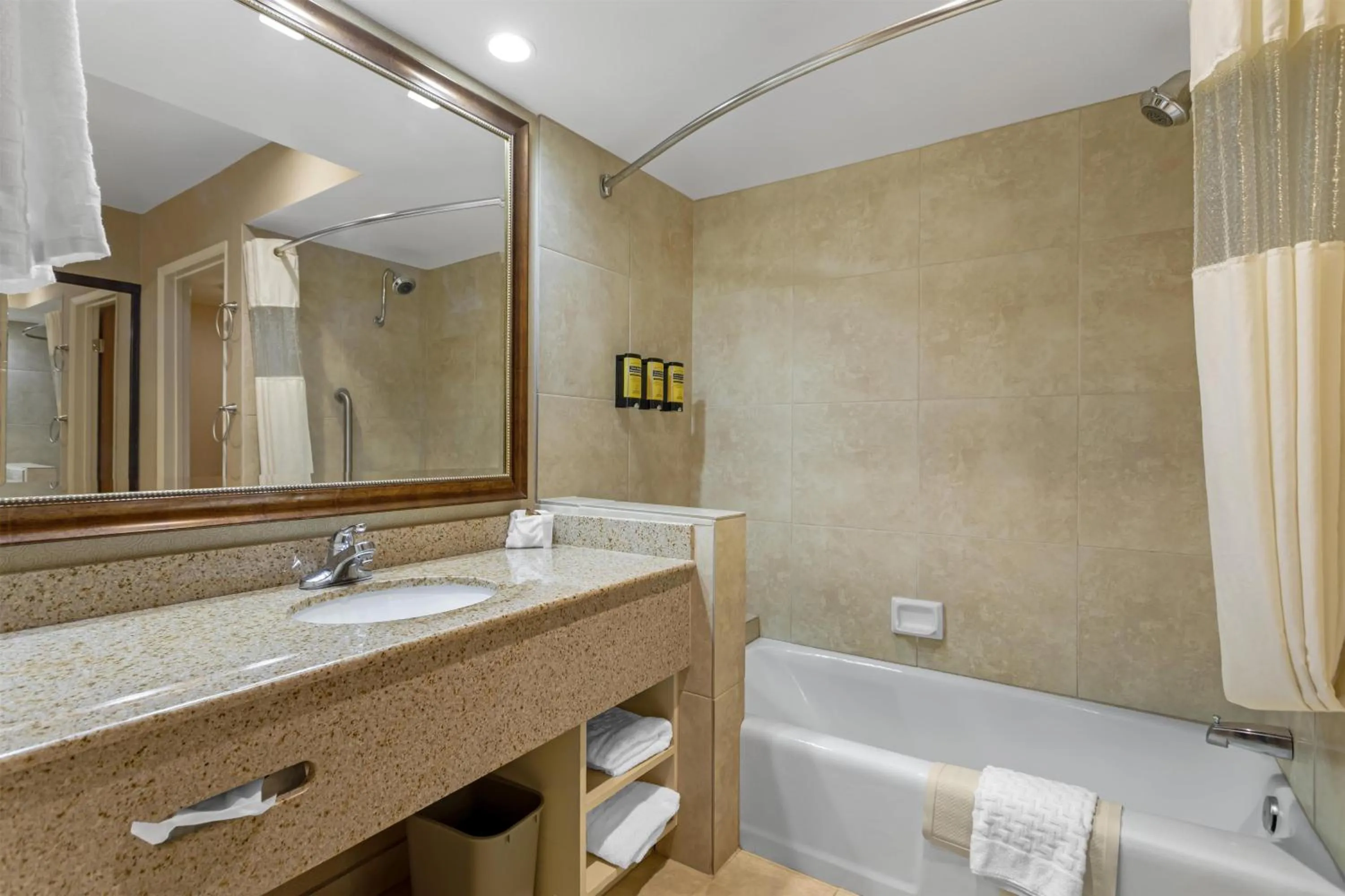 Bathroom in Best Western Plus Big America