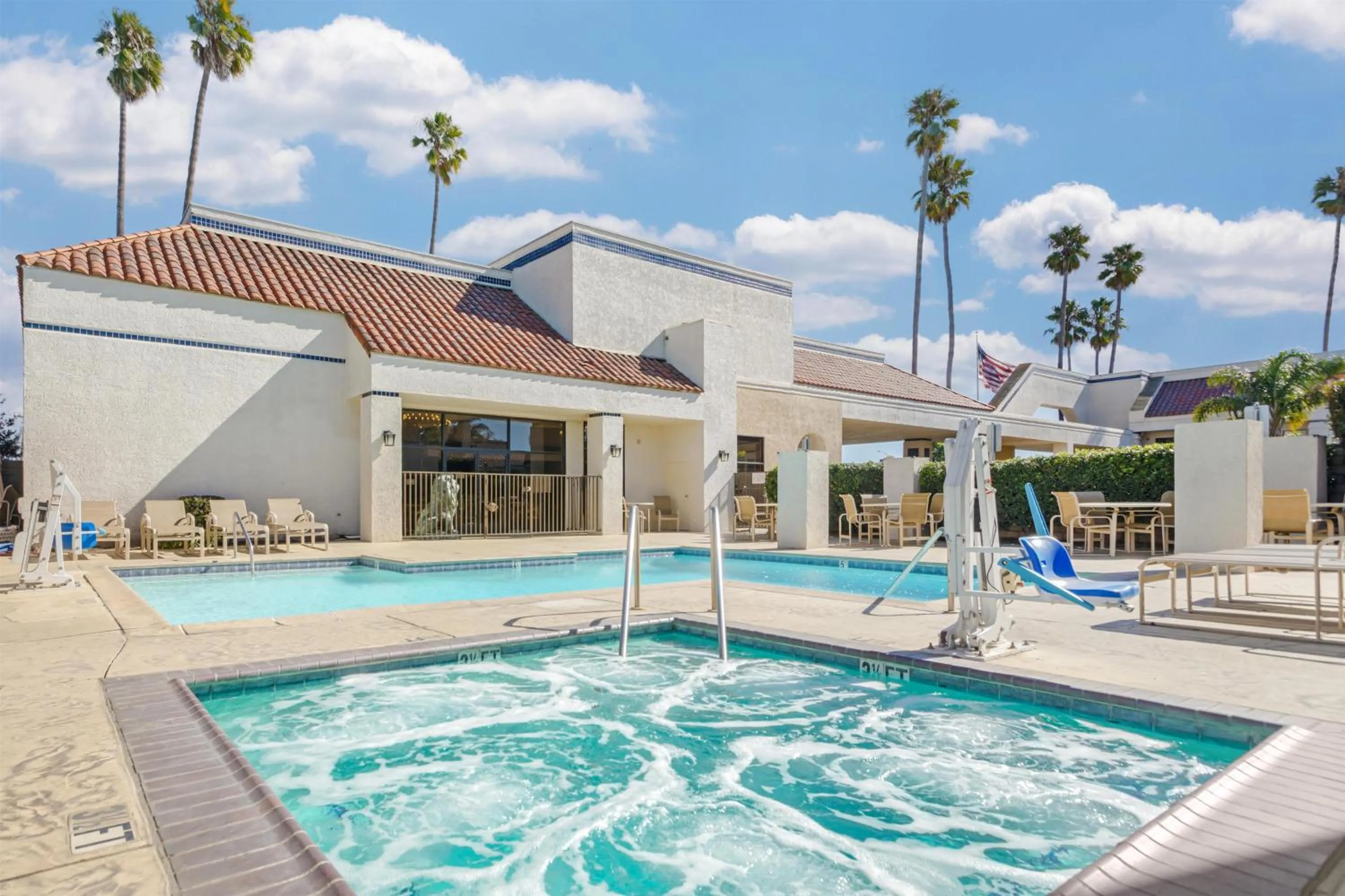 Pool view in Best Western Plus Big America