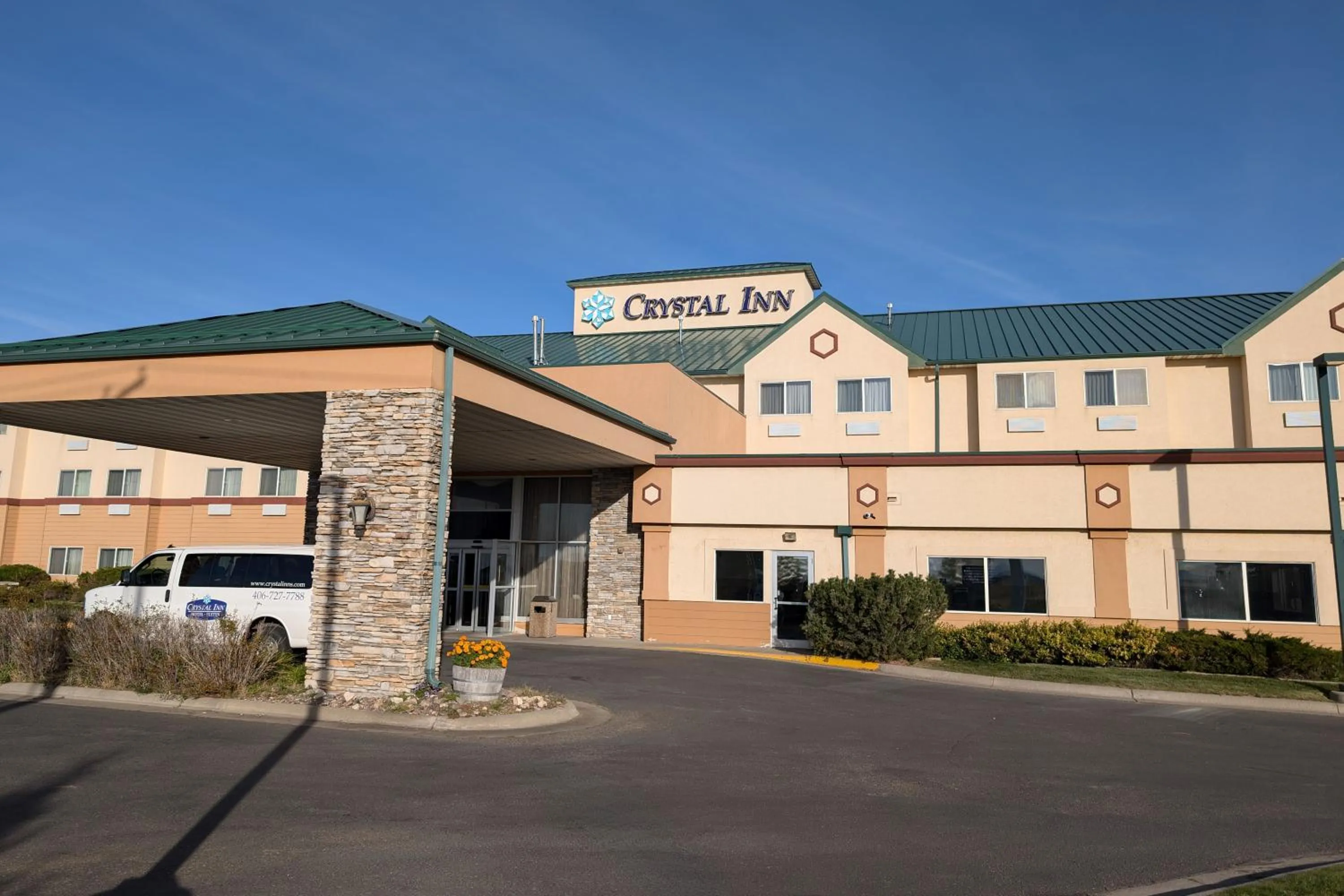 Property building in Crystal Inn Hotel & Suites - Great Falls