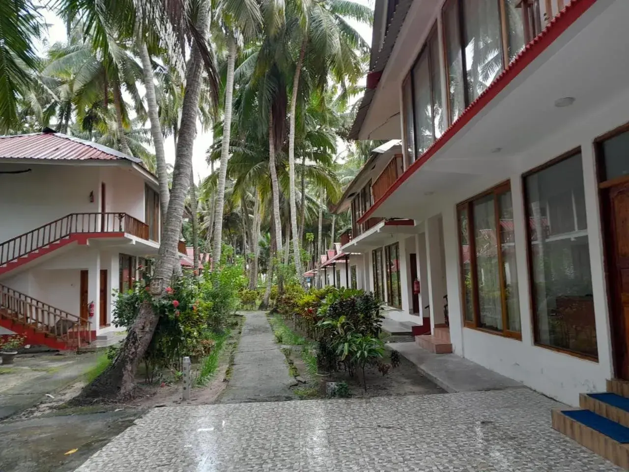 Crossbill Beach Resort Crossbill Beach Resort