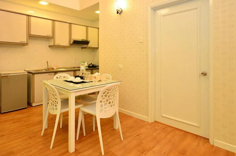 Kitchen or kitchenette in Jetty Suites Apartments