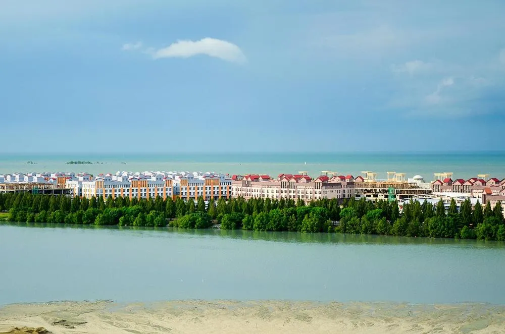 Day in Jetty Suites Apartments