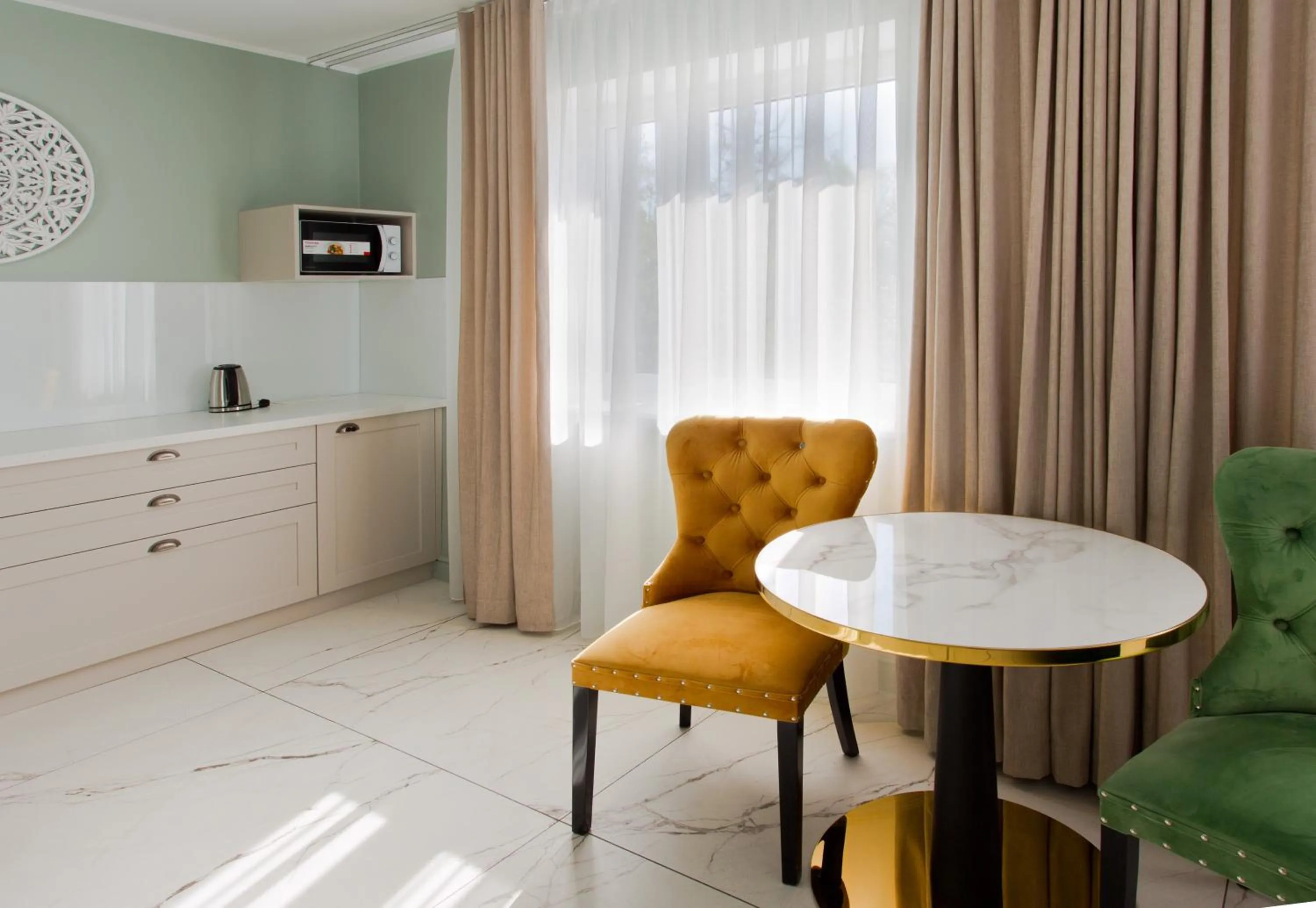 Text overlay in Meduza Sopot