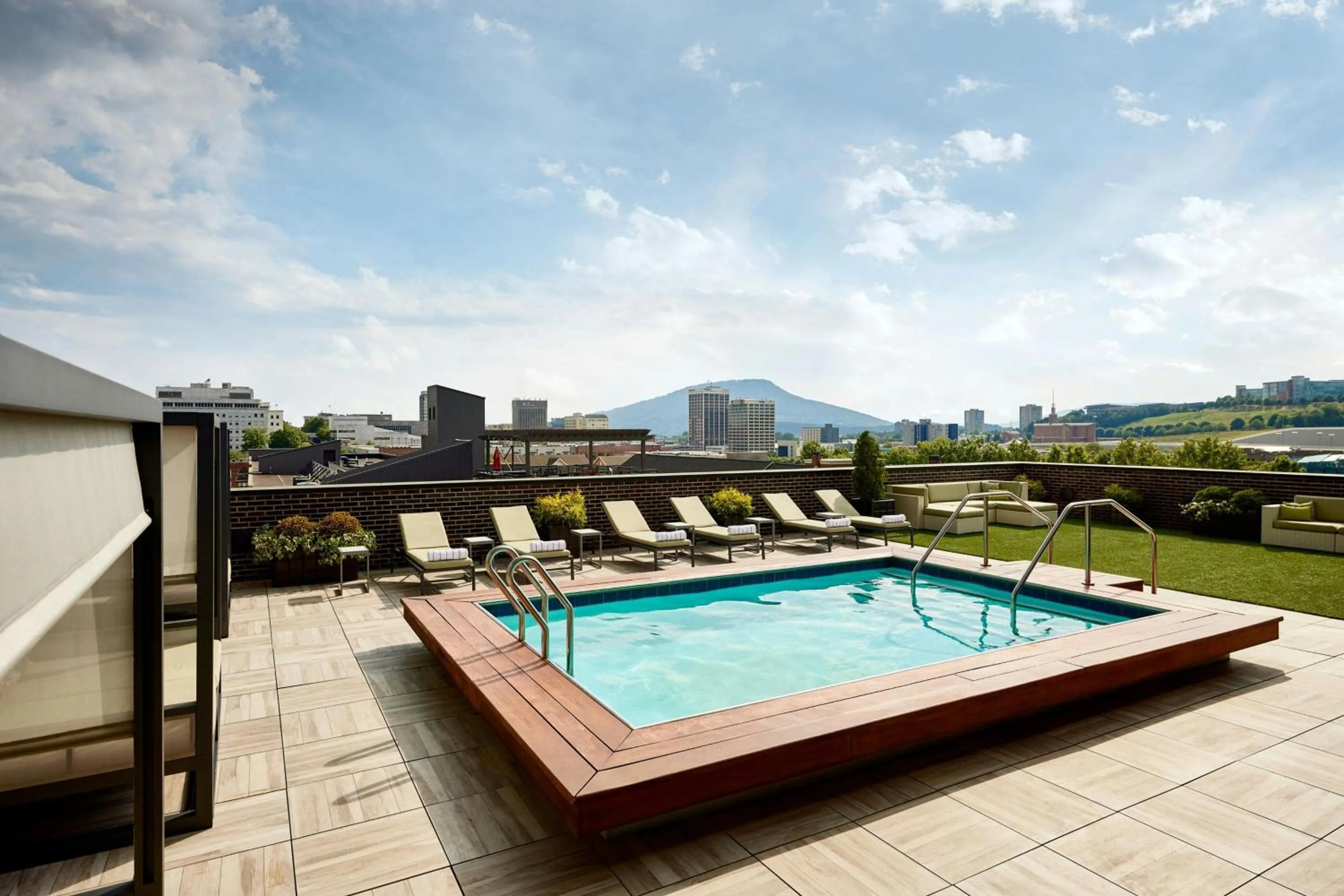 Swimming pool in The Edwin Hotel, Autograph Collection