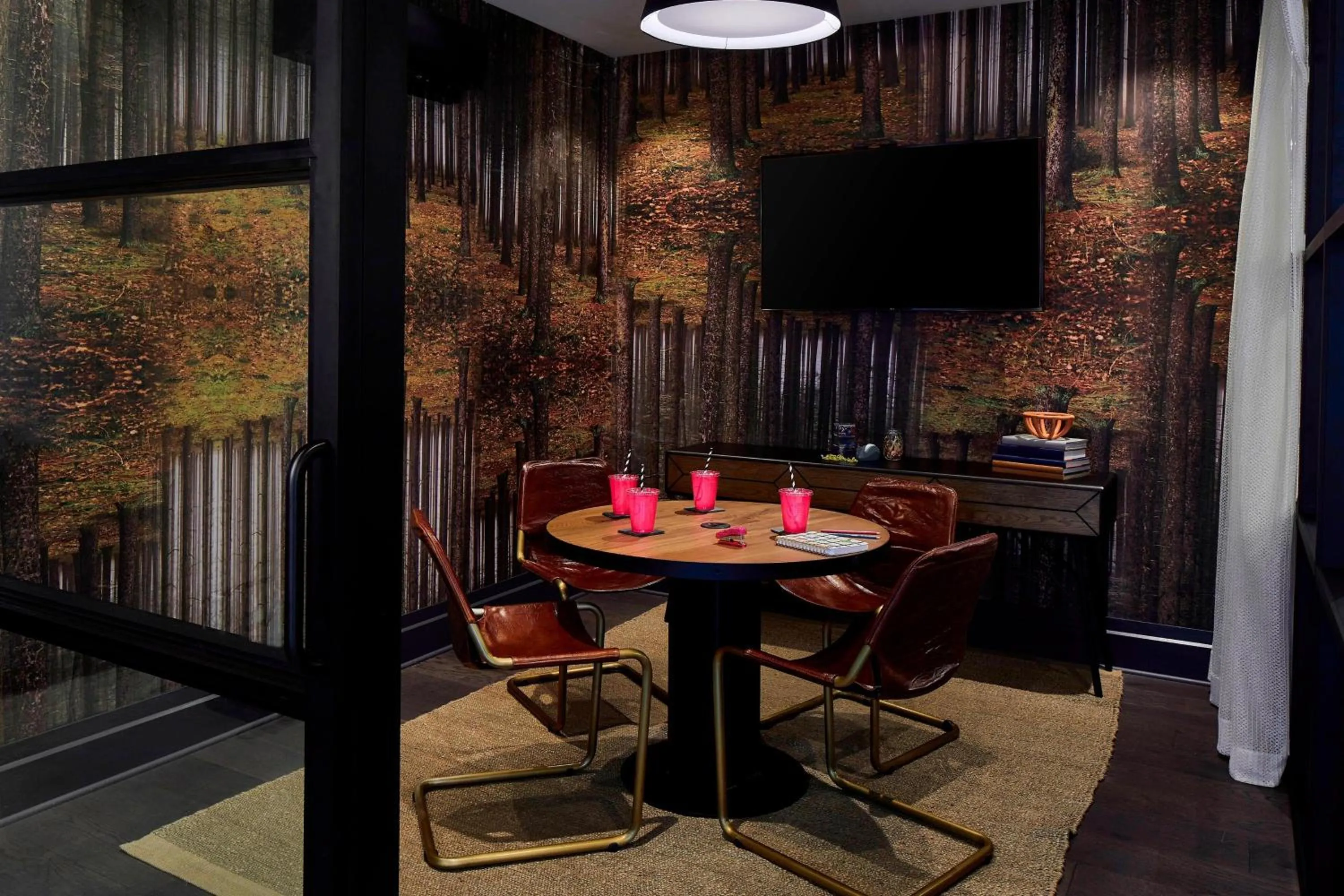 Meeting/conference room in Moxy Chattanooga Downtown