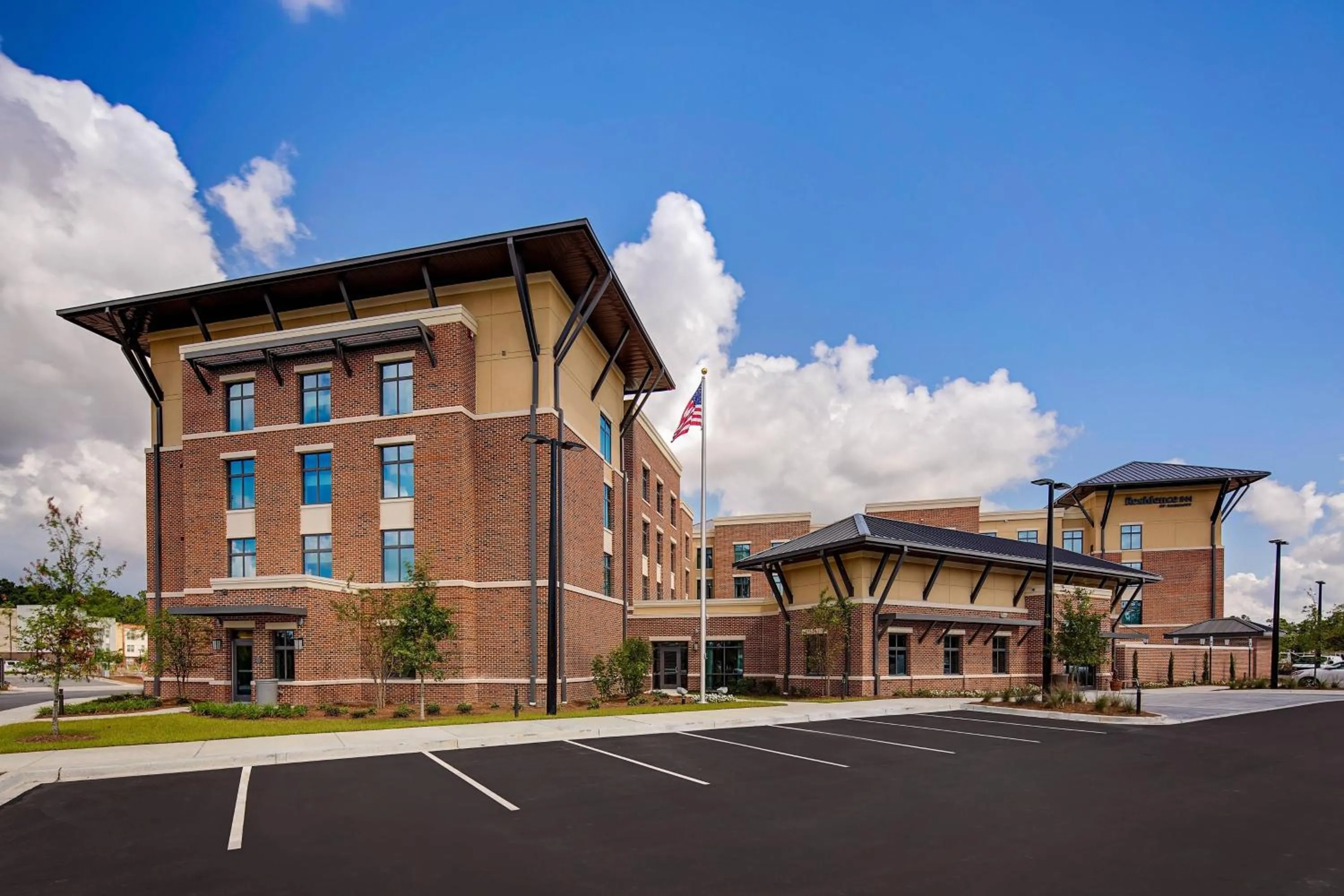 Property building in Residence Inn by Marriott Charleston Summerville