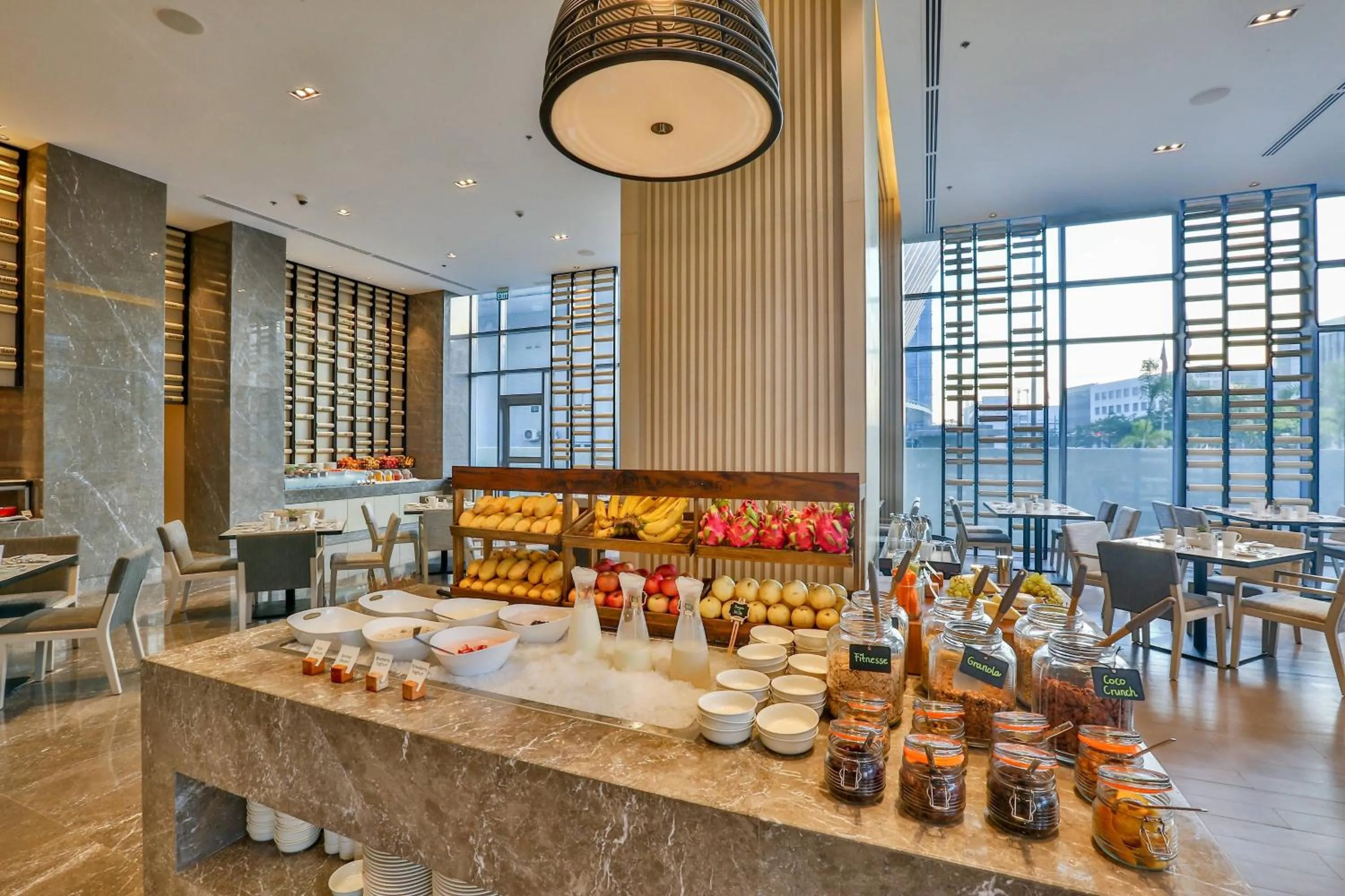 Breakfast in Courtyard by Marriott Iloilo