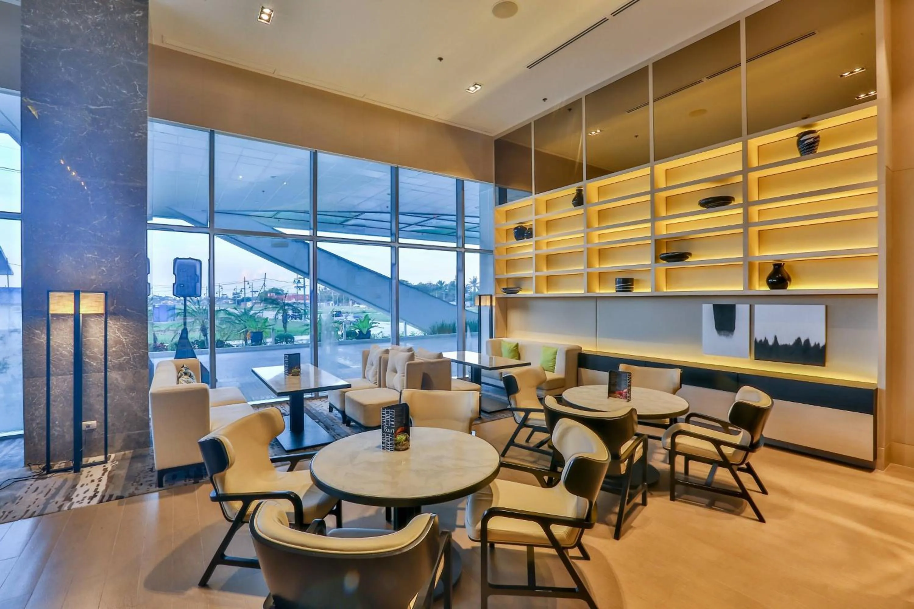 Lobby or reception in Courtyard by Marriott Iloilo