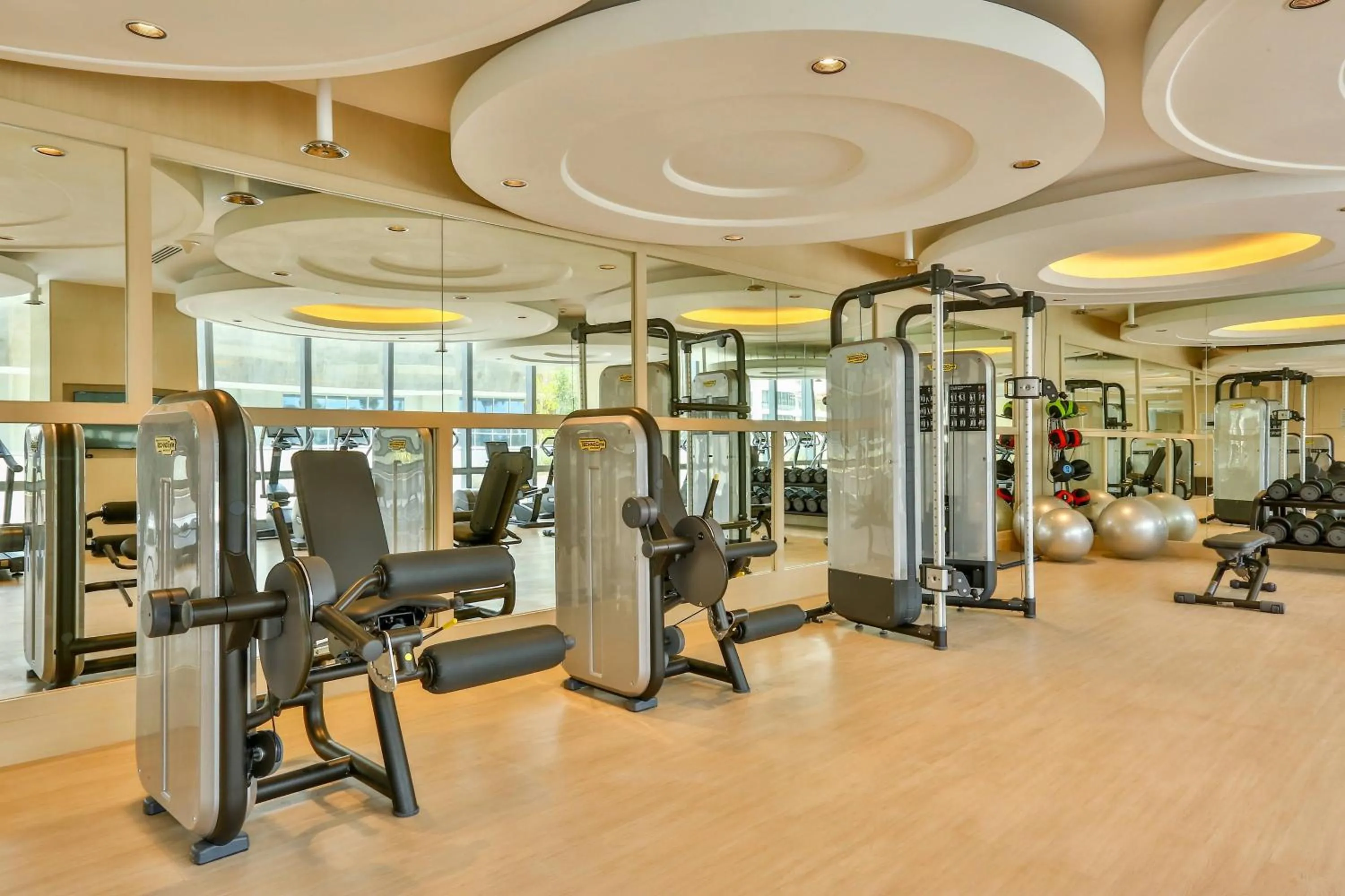 Fitness centre/facilities in Courtyard by Marriott Iloilo