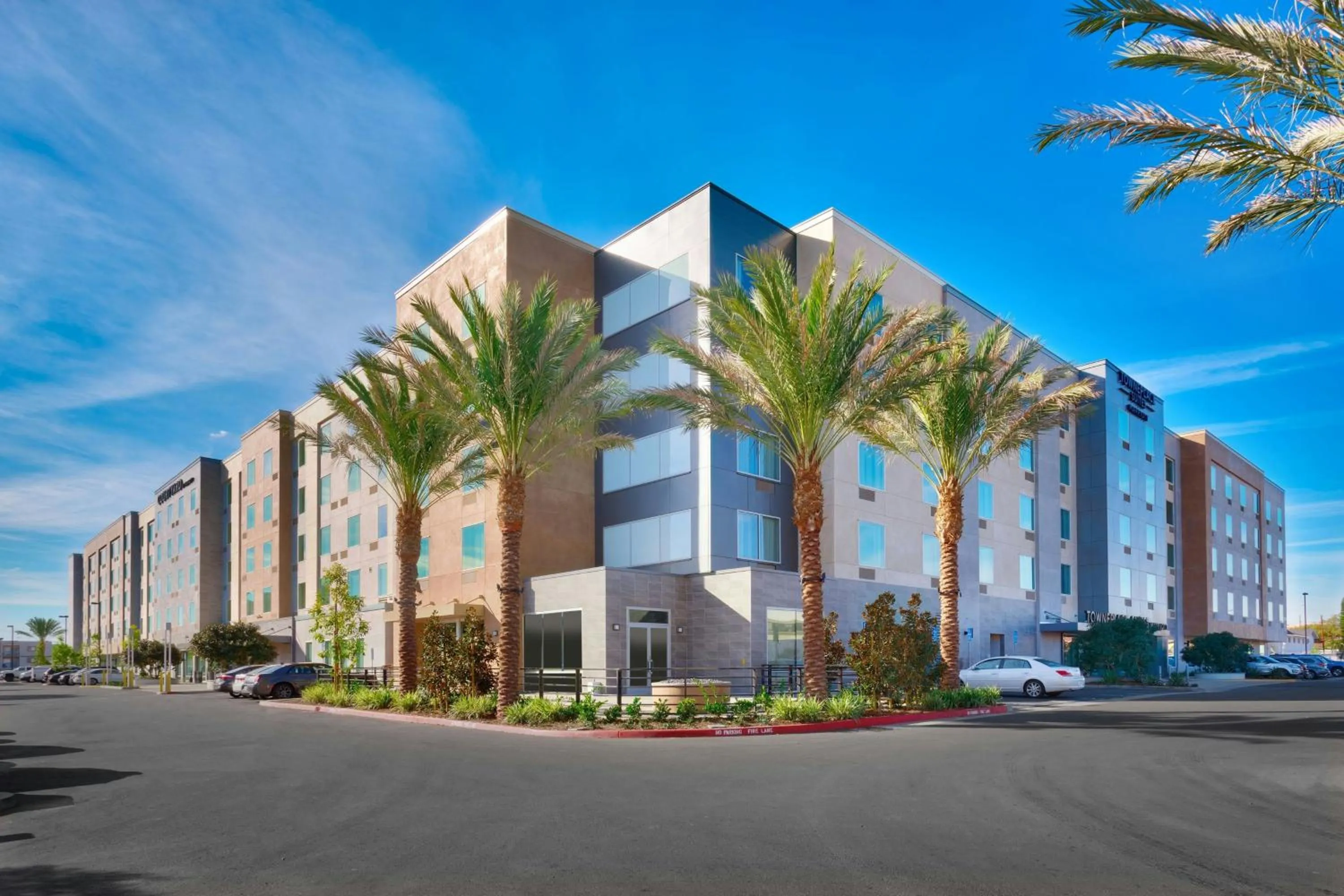 Property building in TownePlace Suites by Marriott Los Angeles LAX/Hawthorne