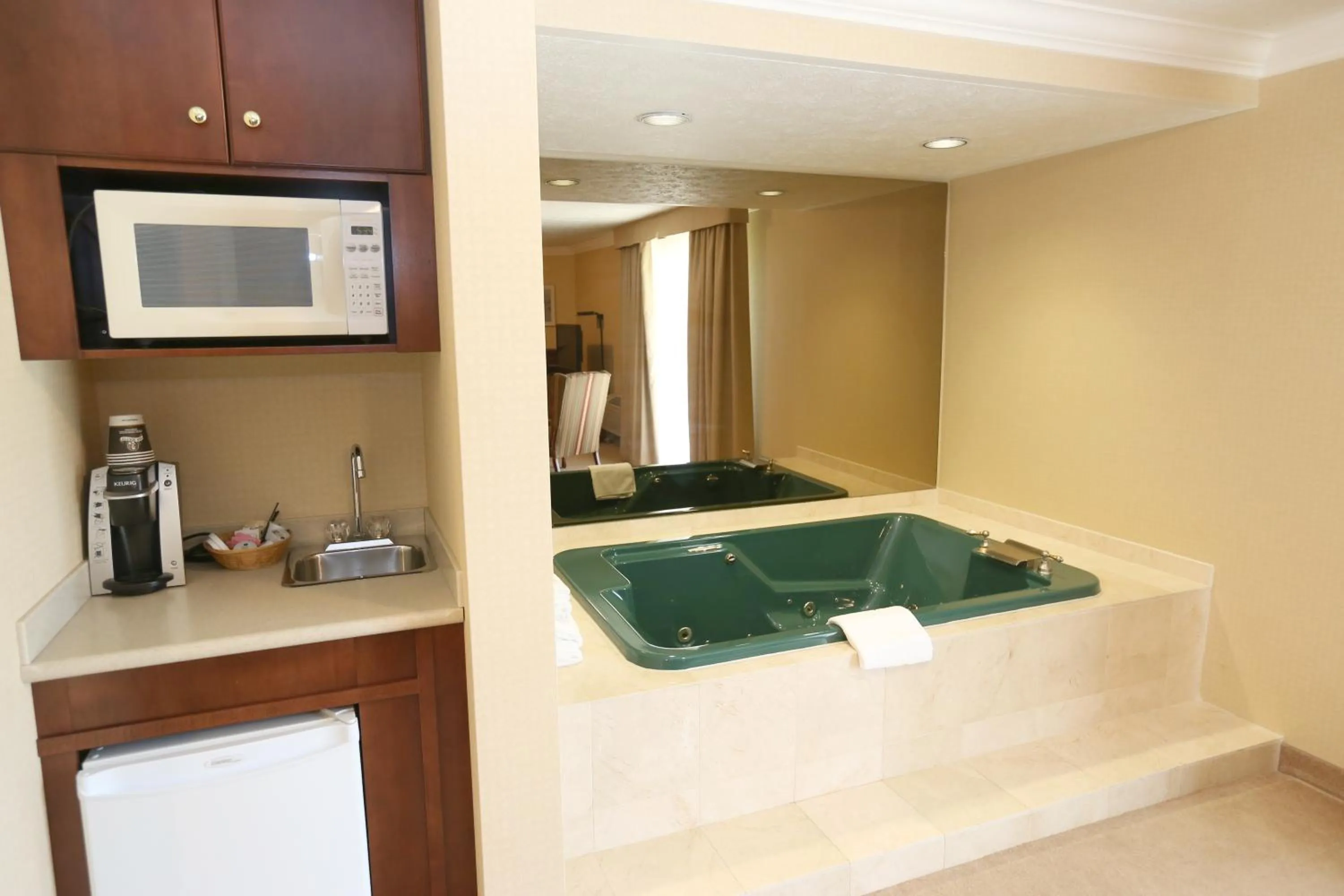 Bath in Country Inn Listowel