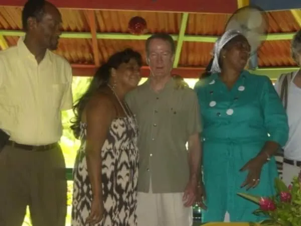 group of guests in Posada Nativa Licy