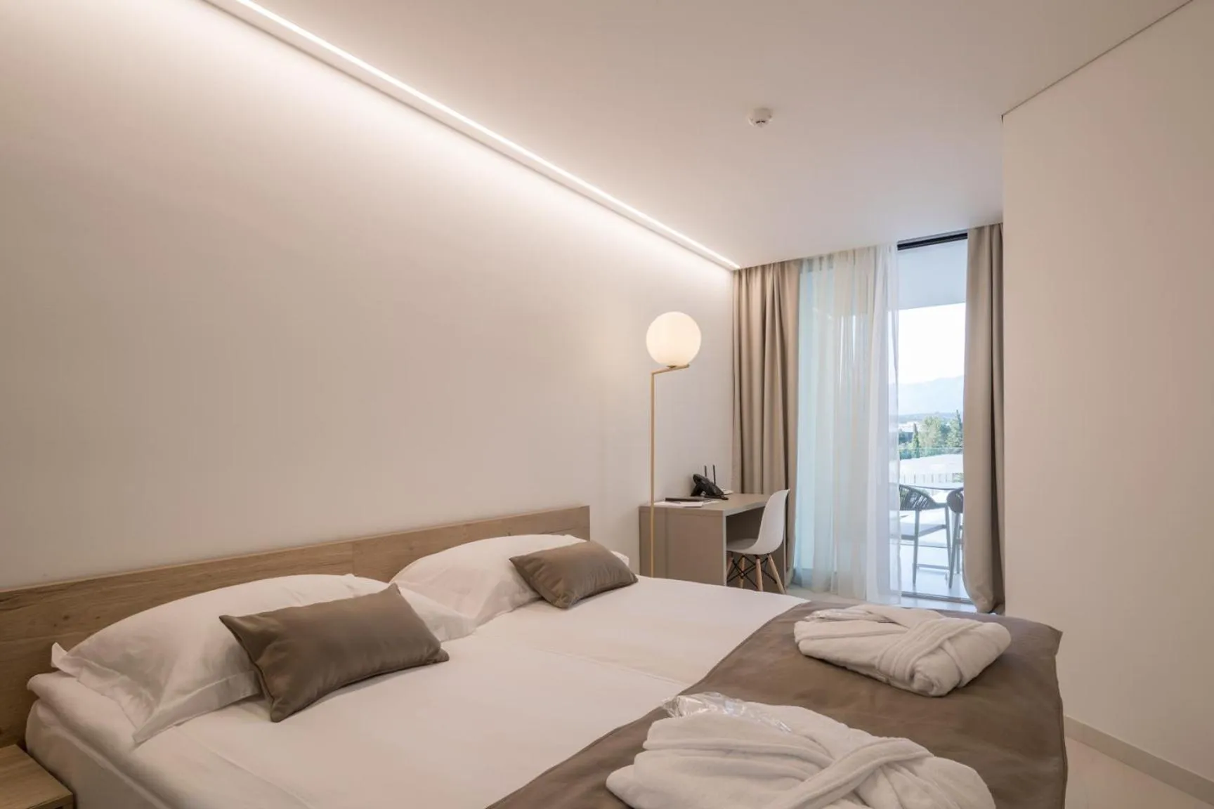 Bed in Aparthotel Joel