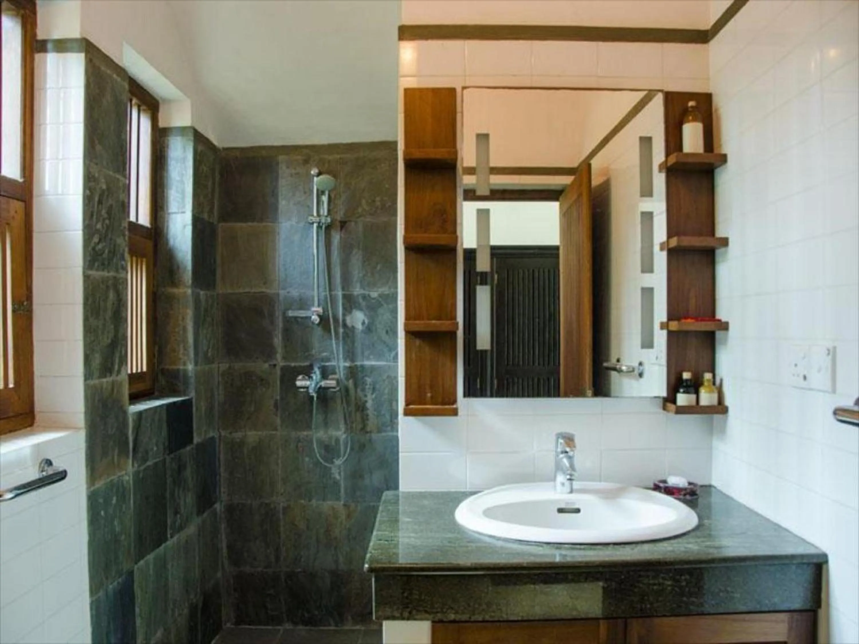 Bathroom in Villa Tara