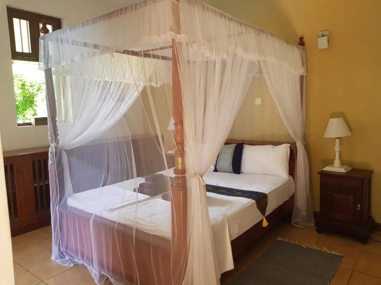 Bedroom, Bed in Villa Tara