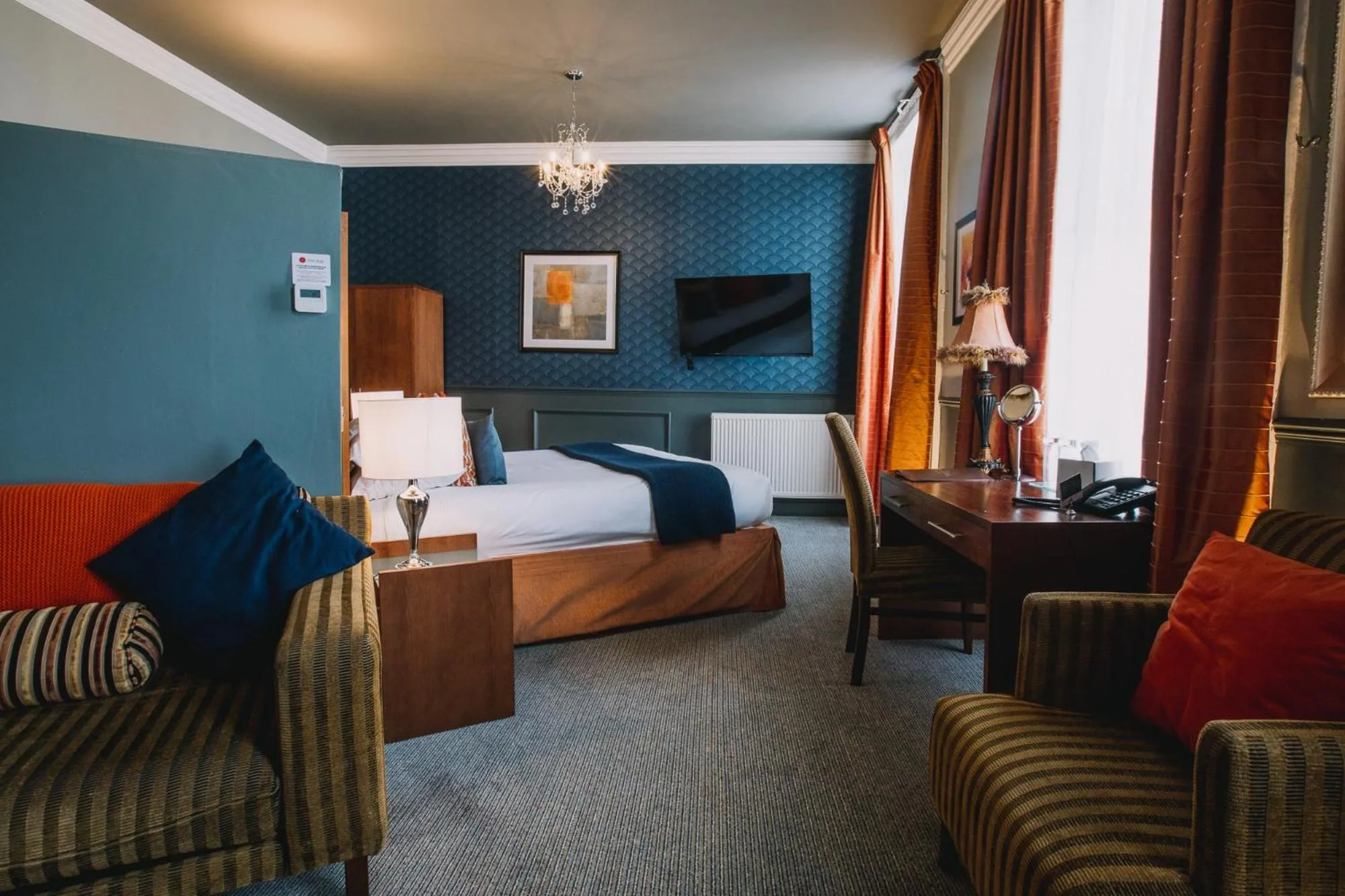 Bed in The Sun Hotel & Bar