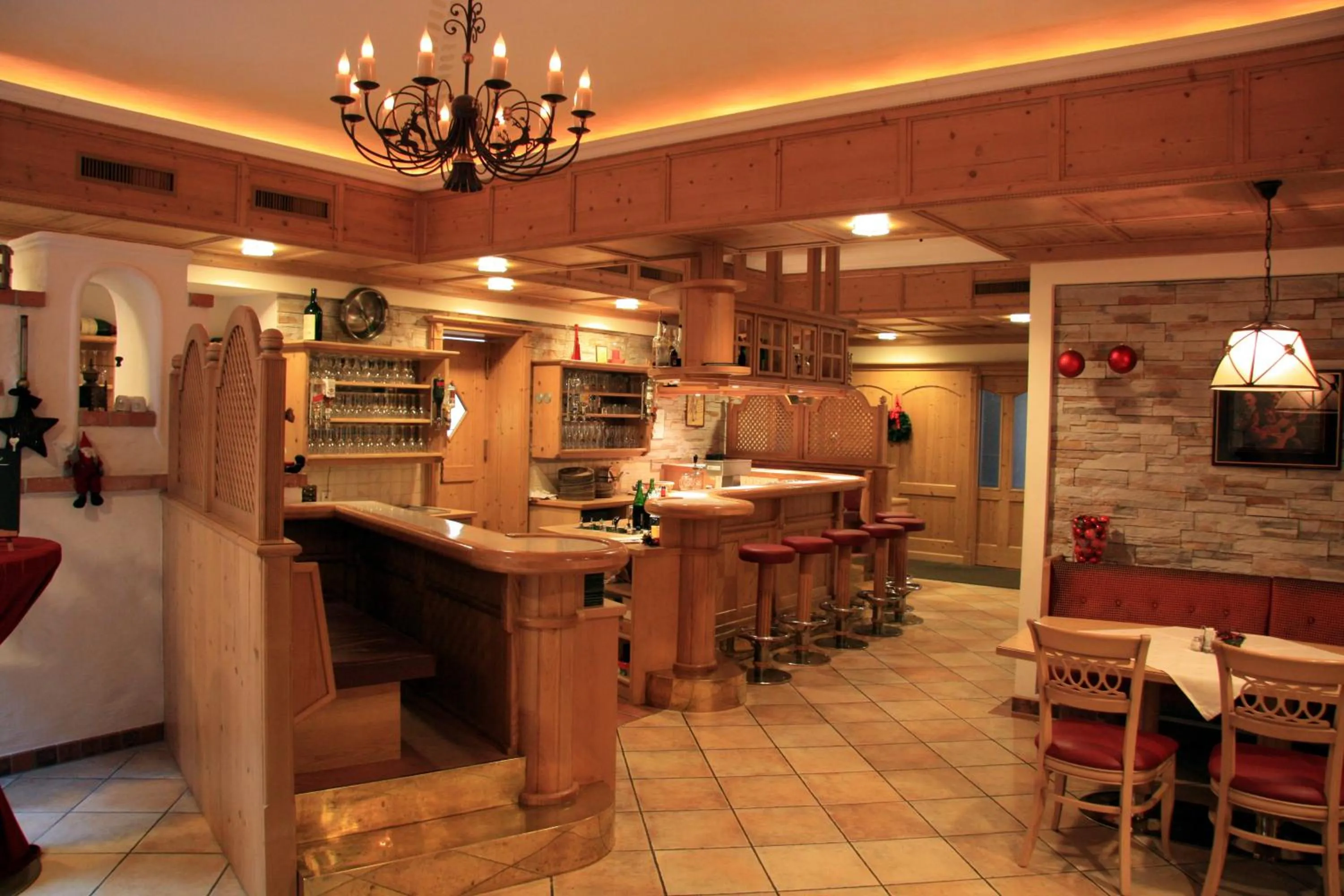 Restaurant/places to eat in Gasthof Bad Hochmoos