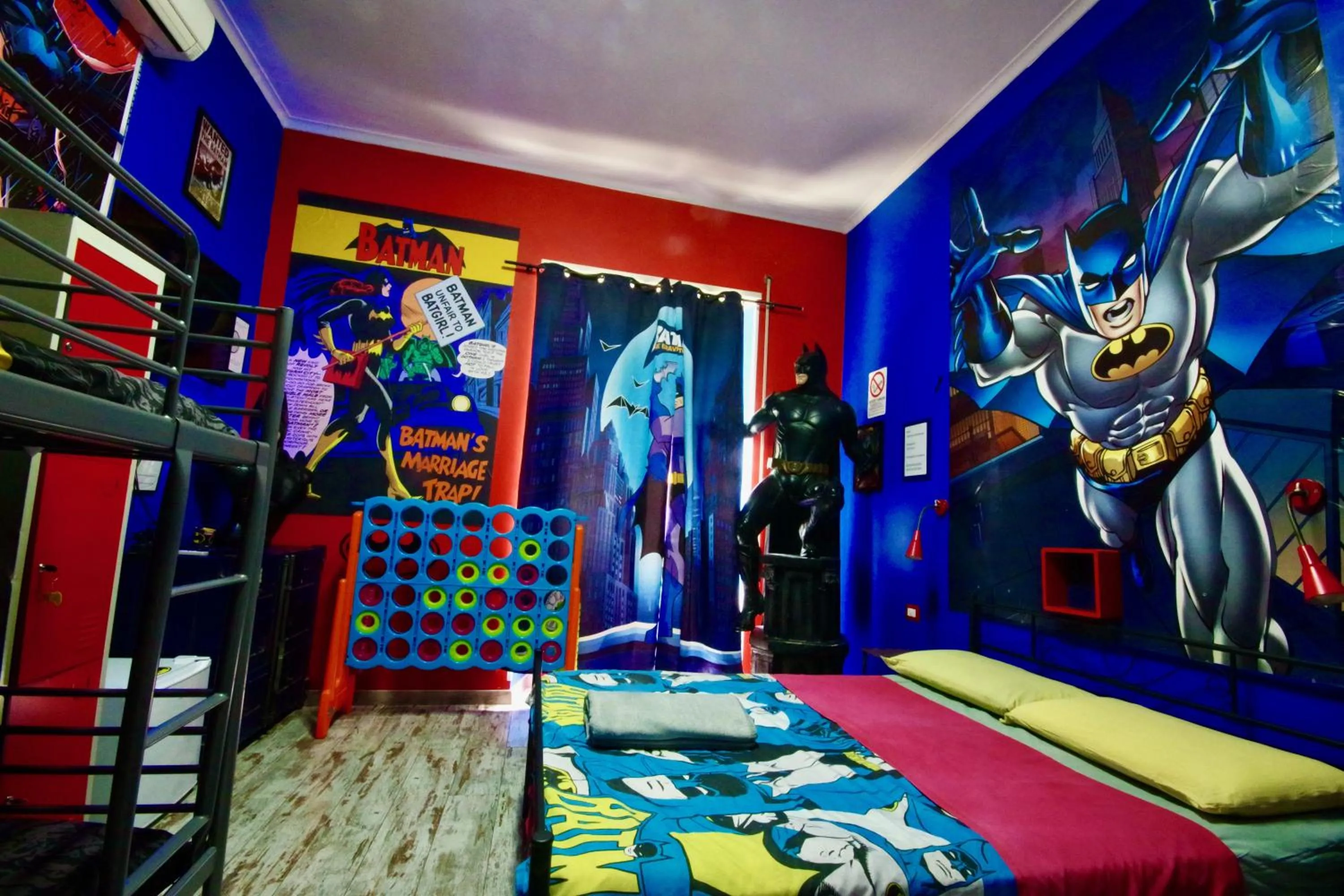 Comics Guesthouse Hostel