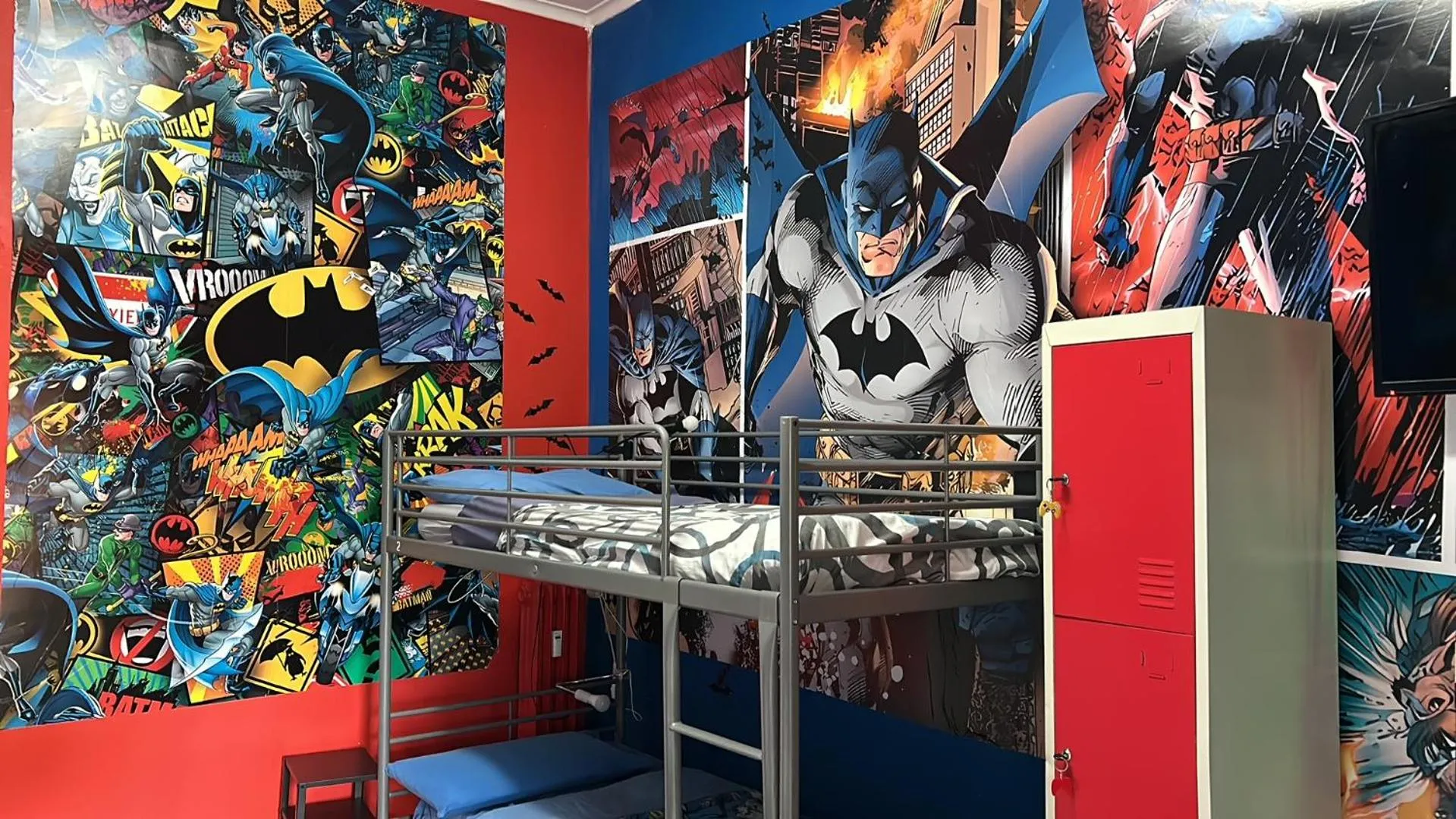 Comics Guesthouse Hostel