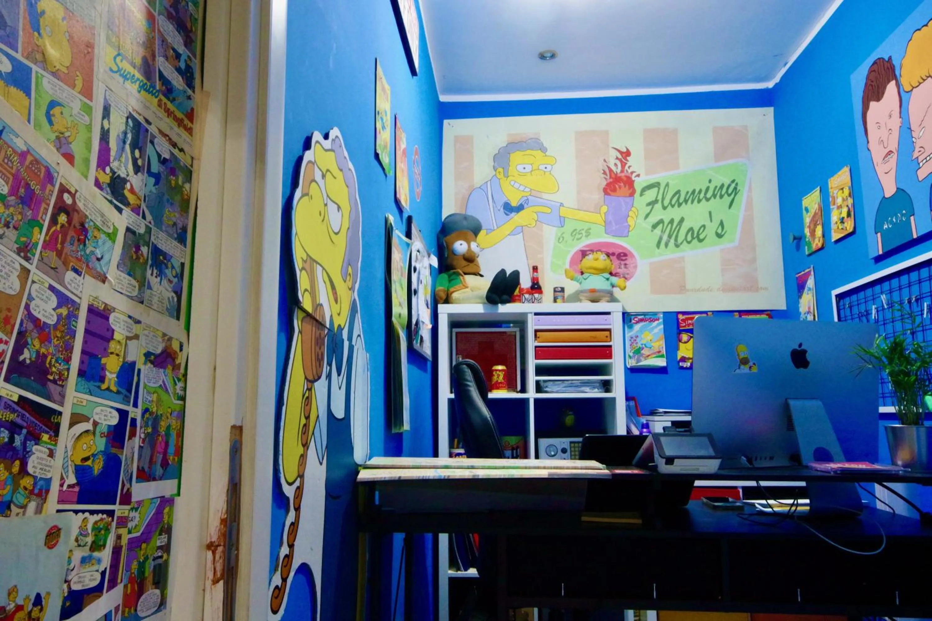 Comics Guesthouse Hostel