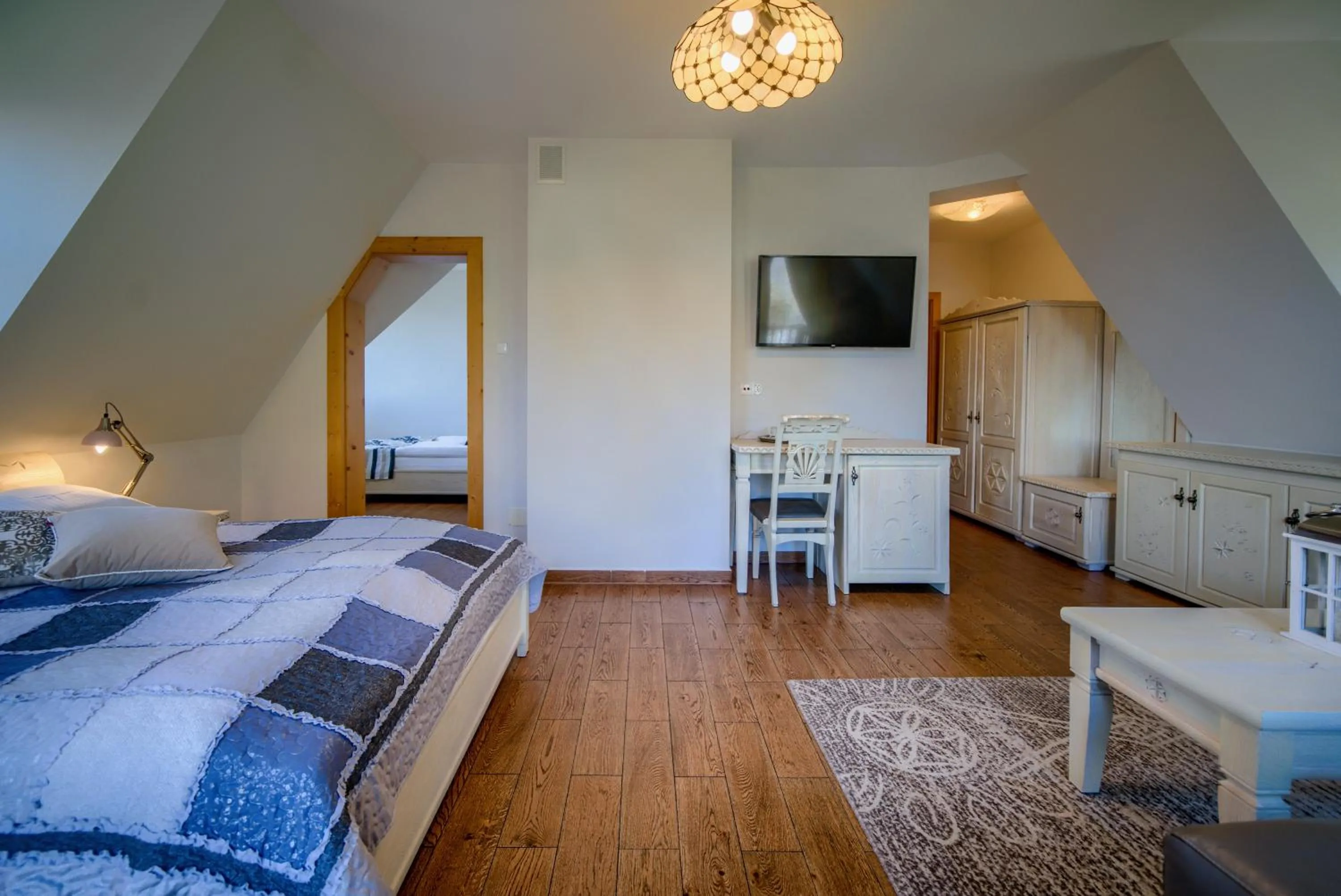 Bed in Butorowy Dwór