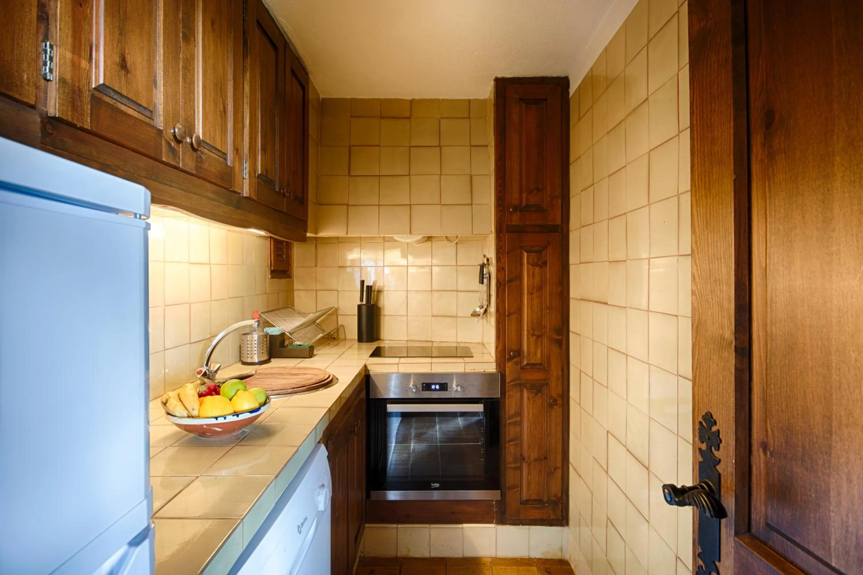 Kitchen or kitchenette in Masia Can Pou