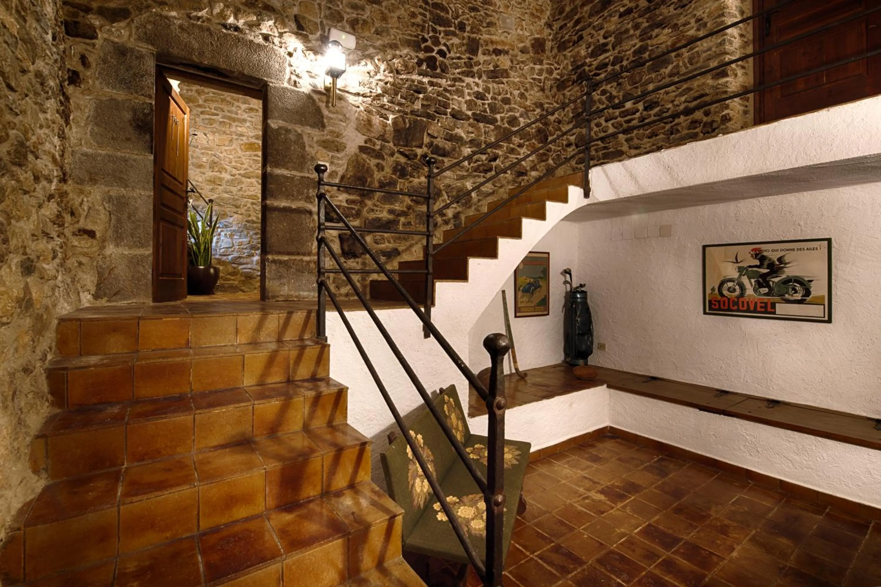 Living room in Masia Can Pou