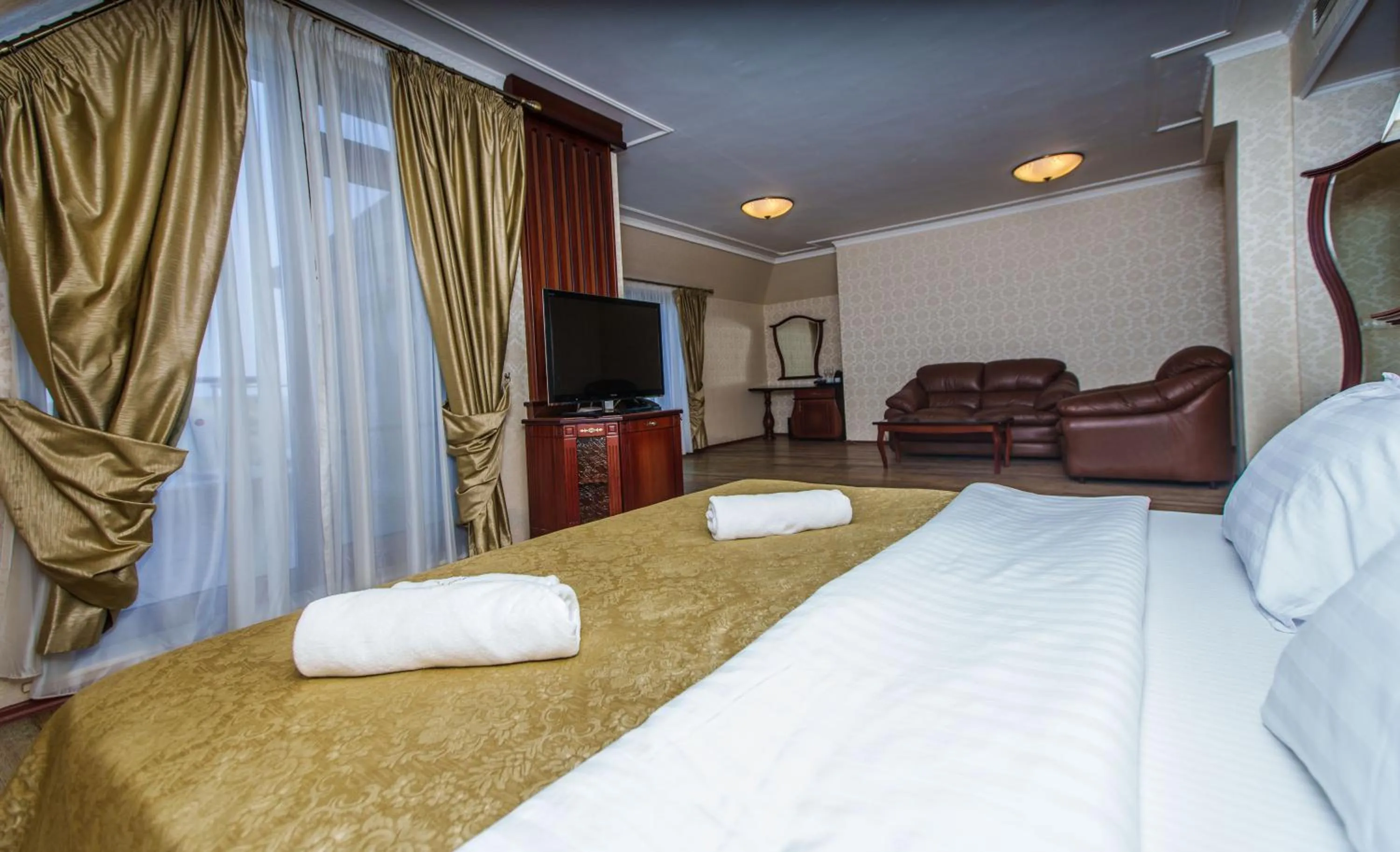 Bed in Aqua View SPA Boutique Hotel