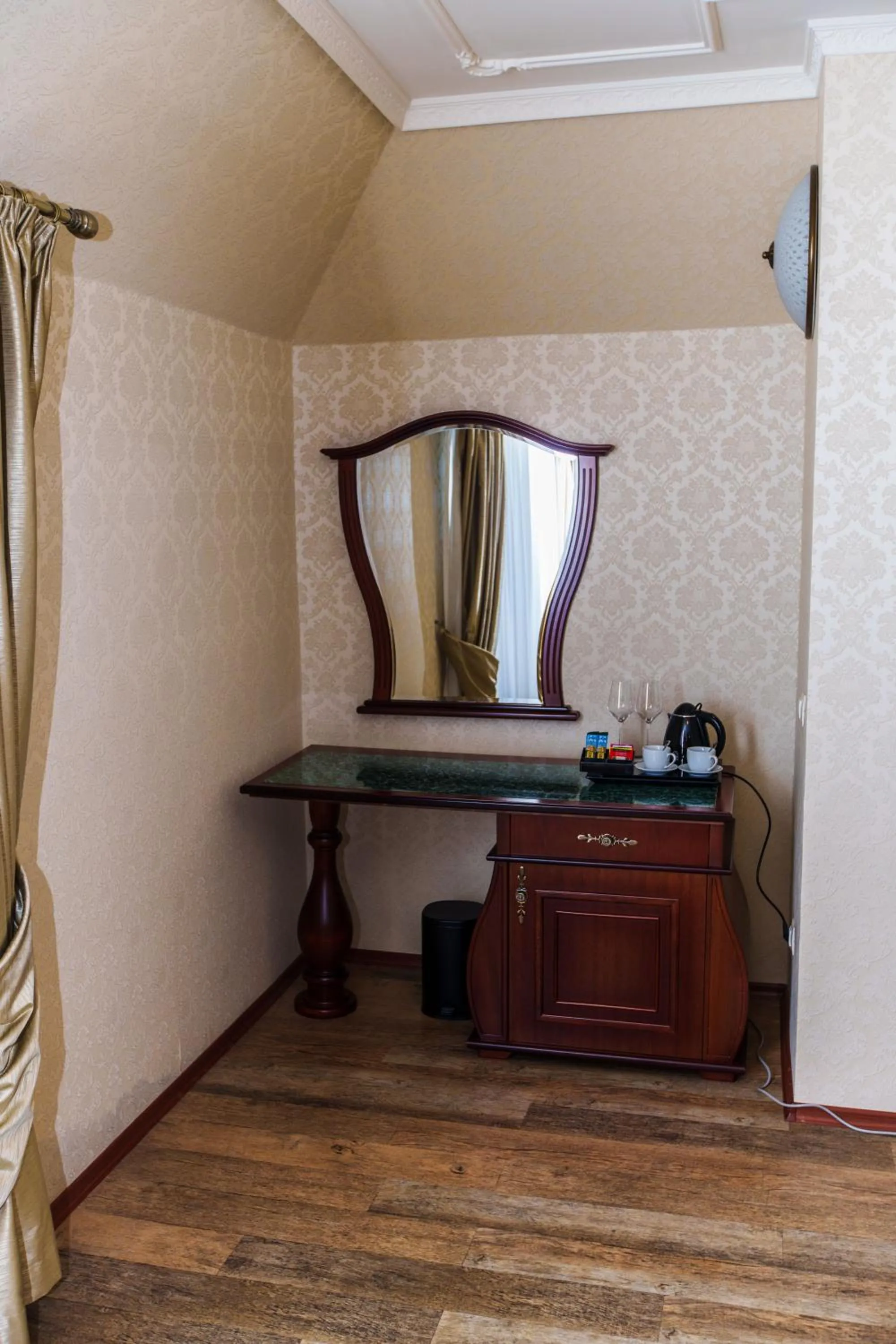 Aqua View SPA Boutique Hotel