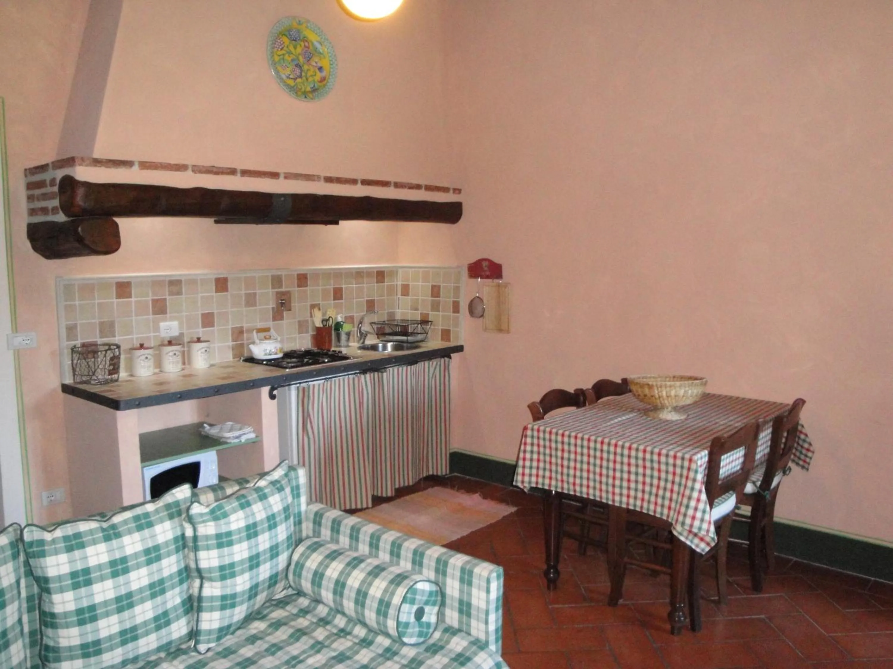 Kitchen or kitchenette in Agriturismo Fattoria Lavacchio