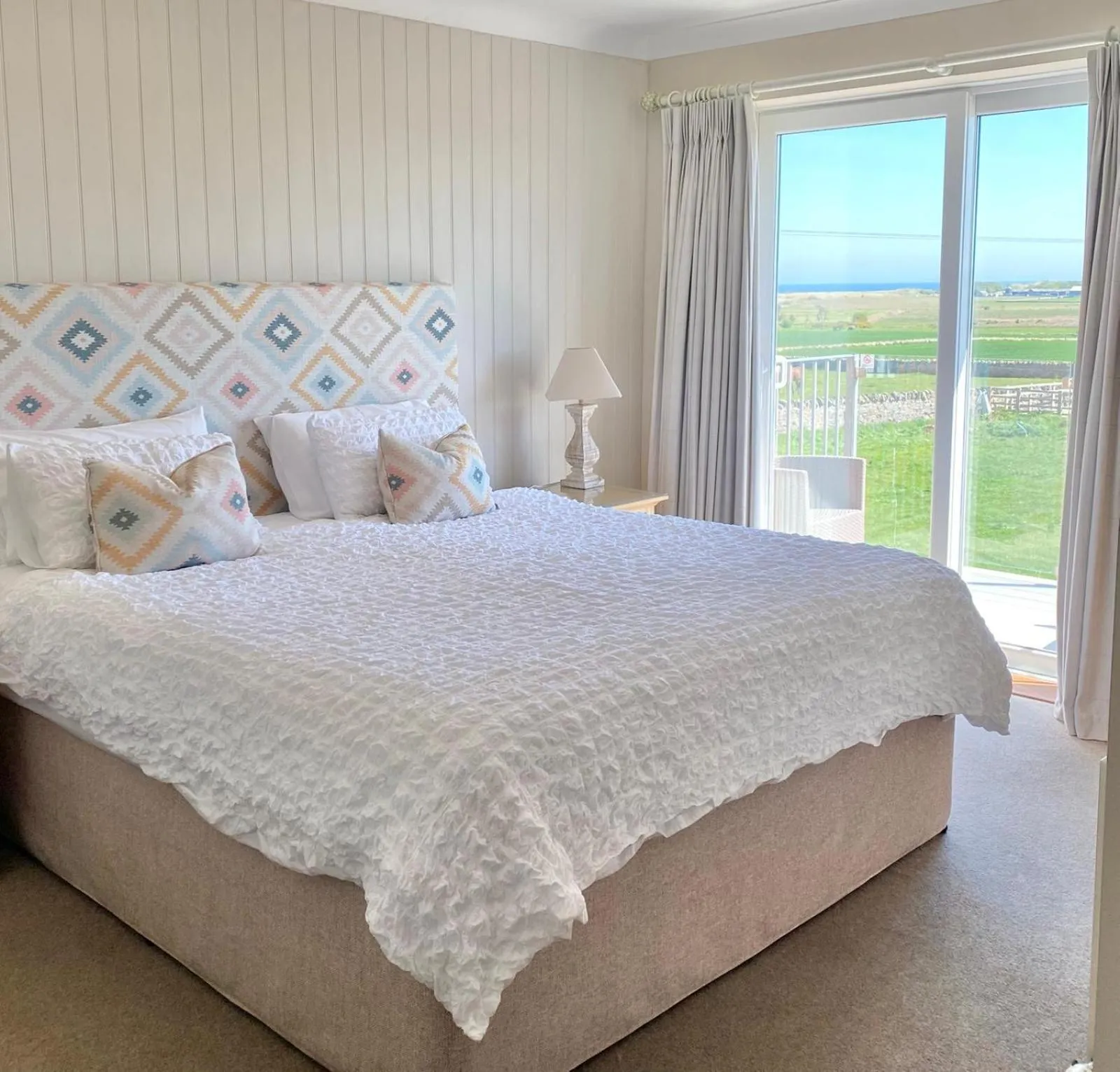 Bedroom in Springwood