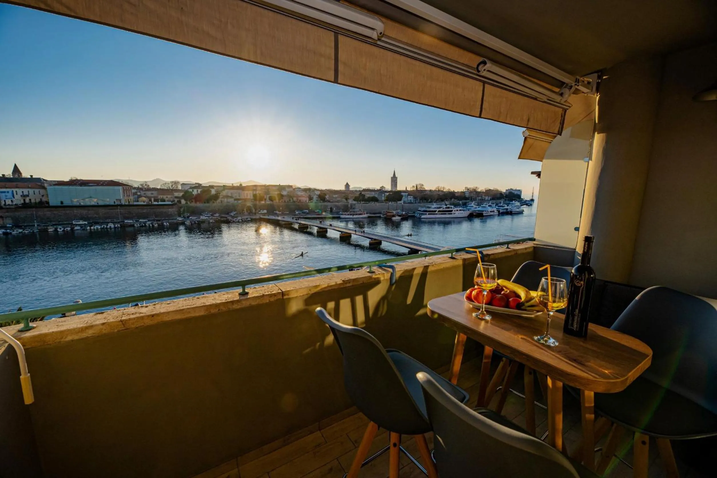 Apartment Sundowner
