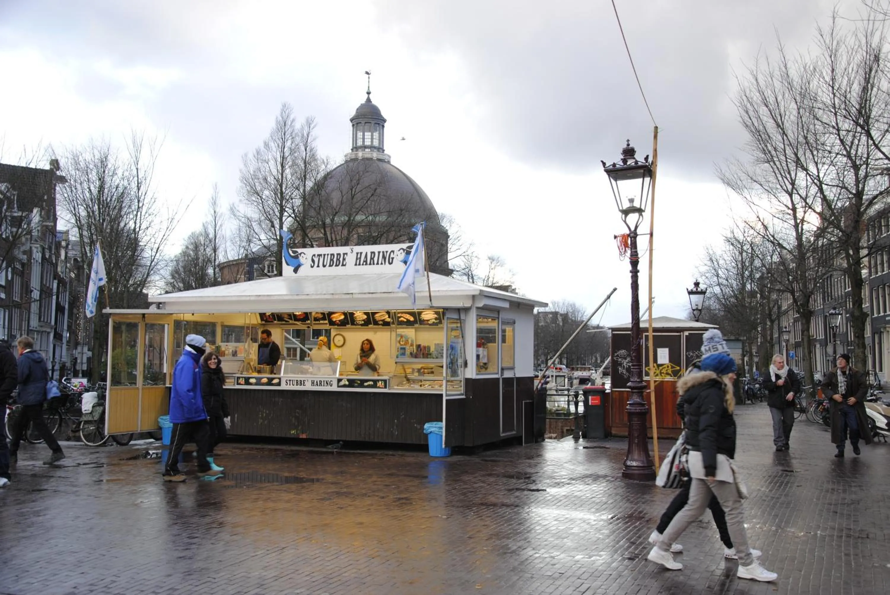 Area and facilities in The Old Lady
