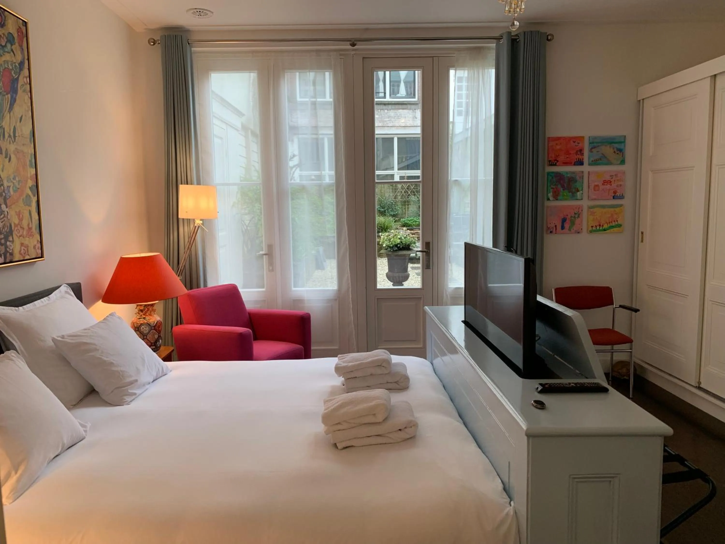 Bedroom in The Old Lady