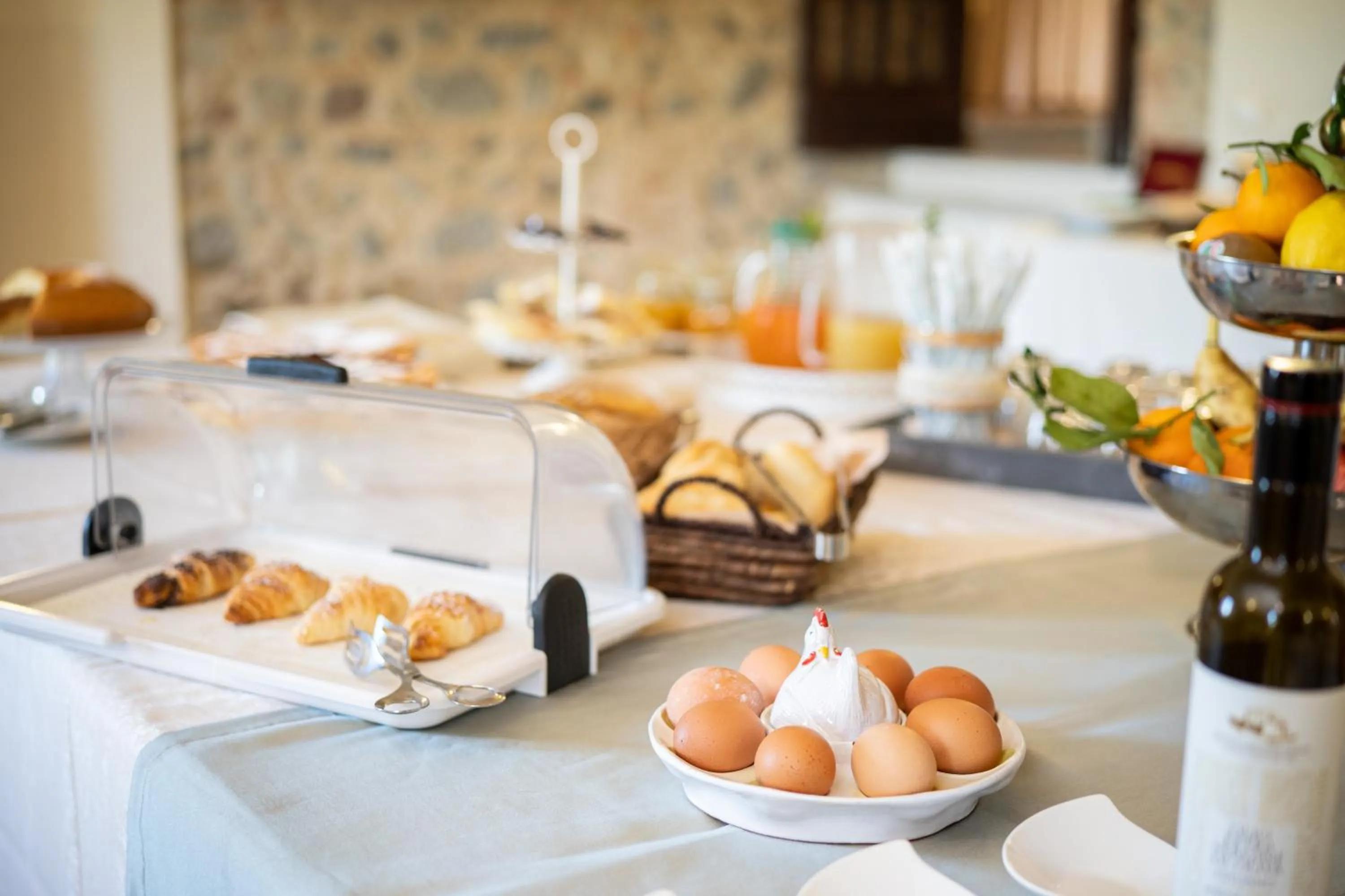 Buffet breakfast in Tenuta Ciminata Greco