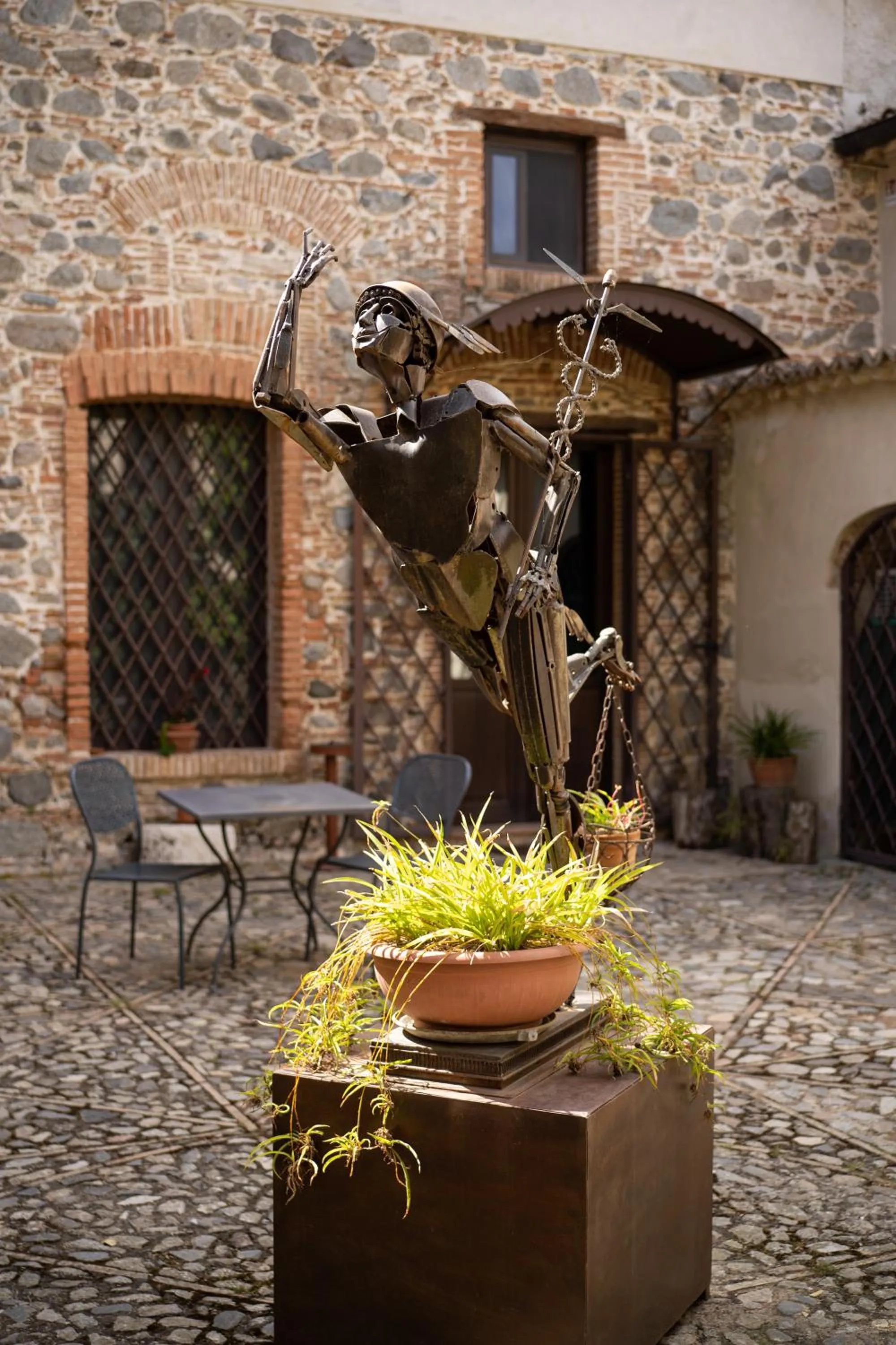Inner courtyard view in Tenuta Ciminata Greco