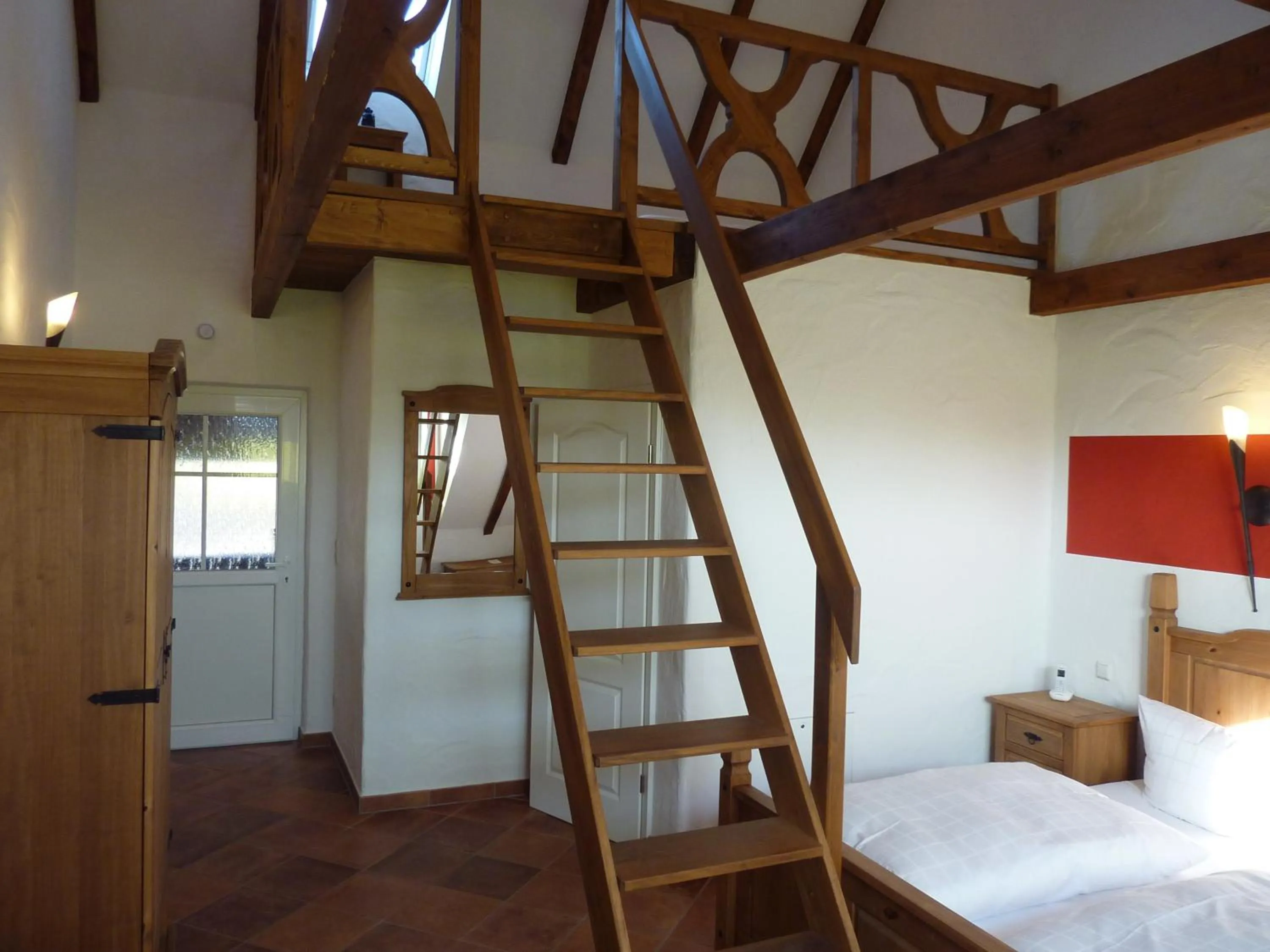 Photo of the whole room, Bed in Zum Schlangenkönig