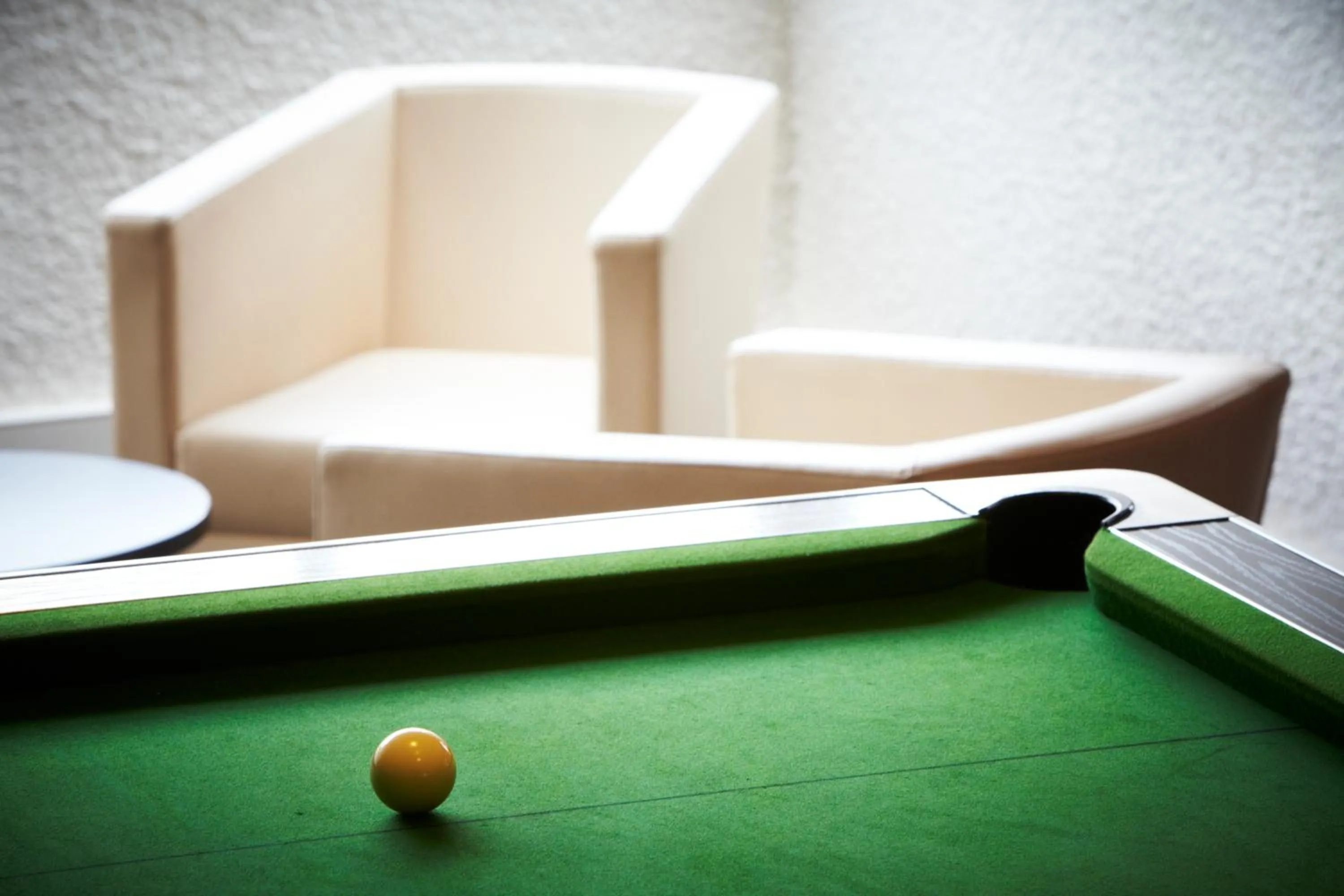 Billiard in HECO Calais Centre-Gare