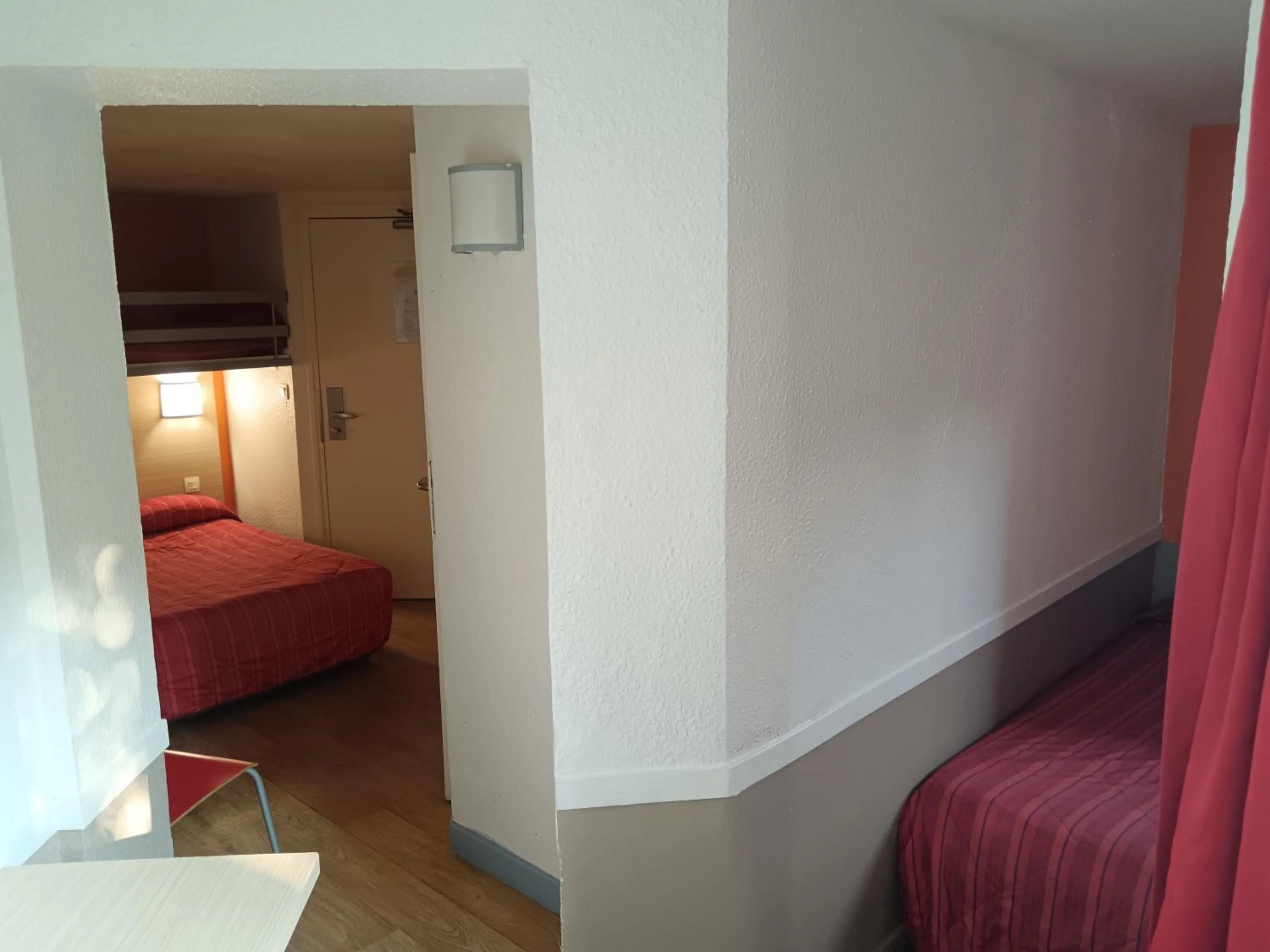 Photo of the whole room, Bed in HECO Calais Centre-Gare