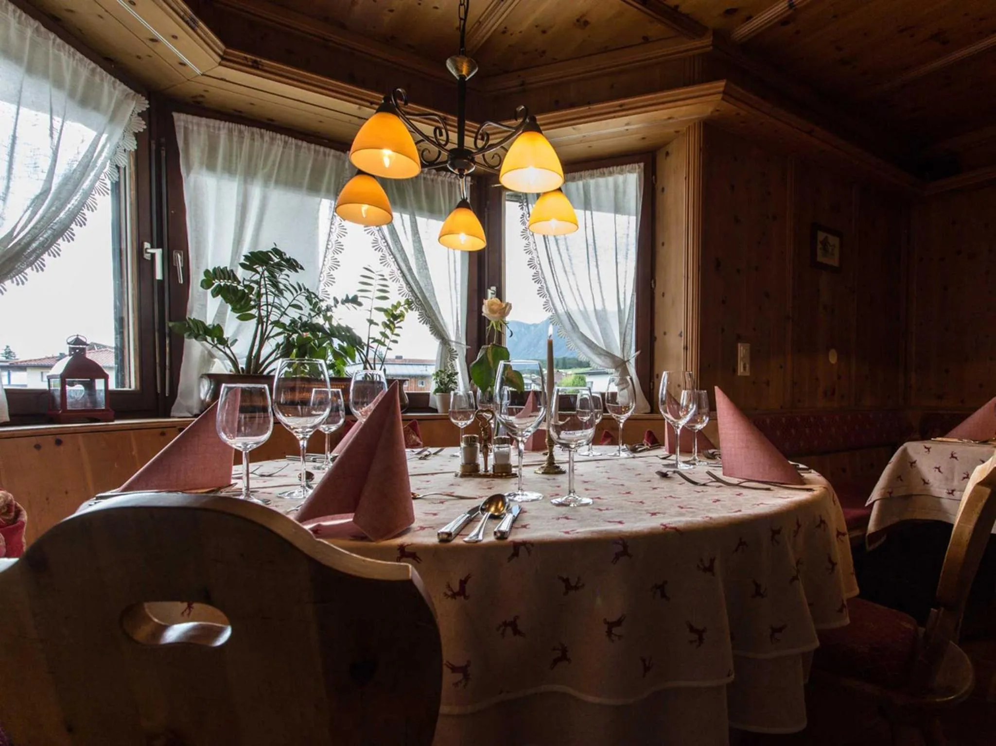 Restaurant/places to eat in Landhotel Jäger TOP