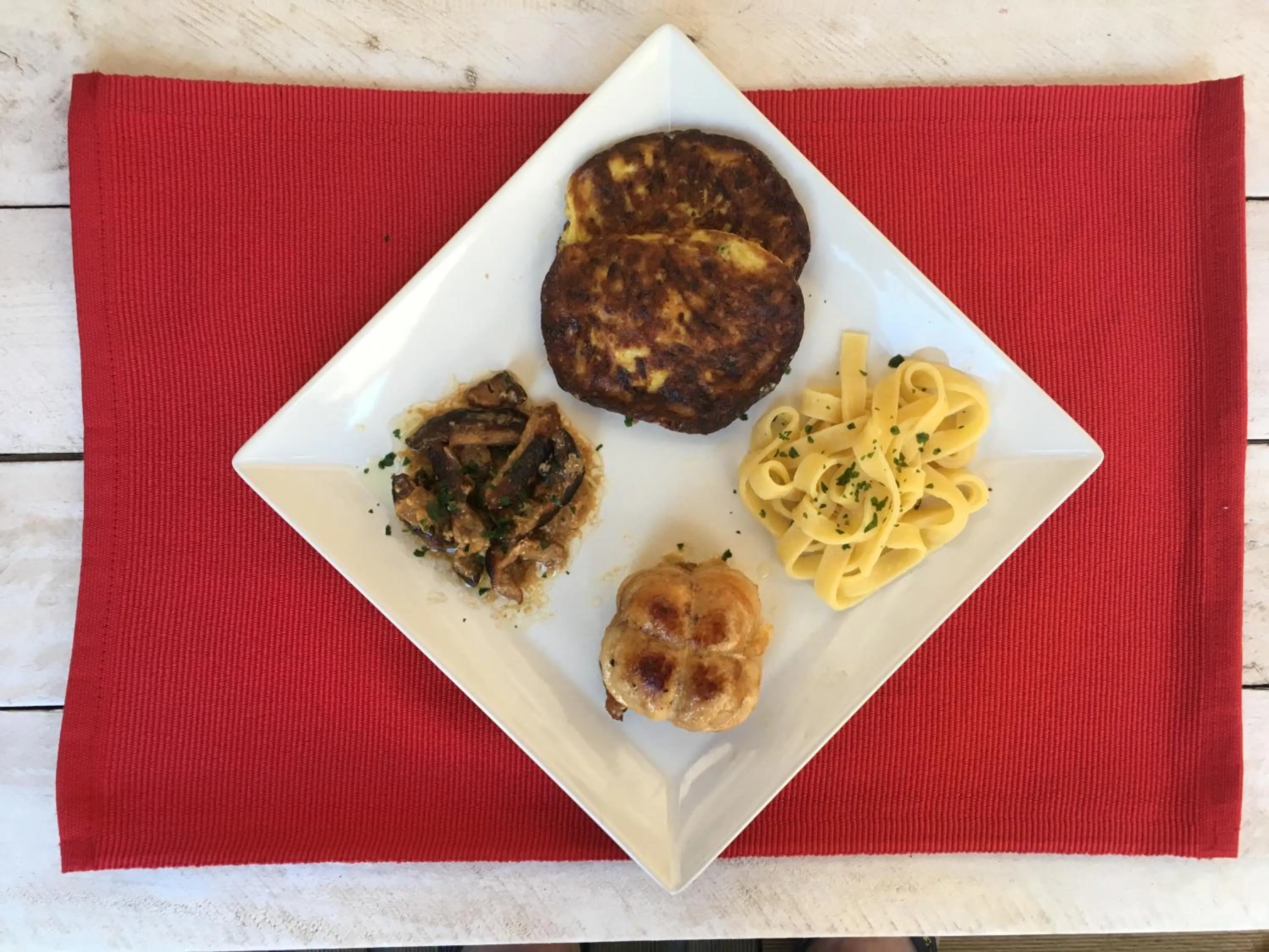 Restaurant/places to eat in Le Nid de Sigogne