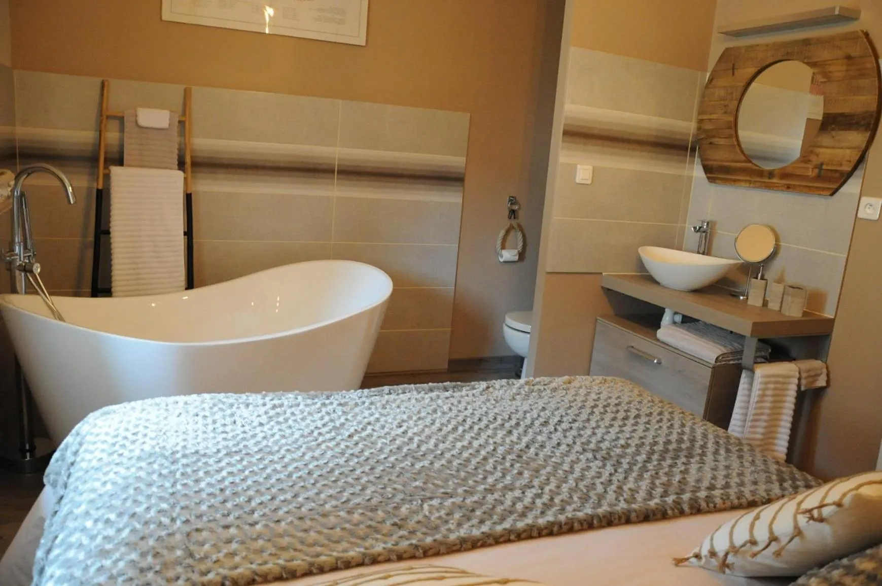 Bed in Le Nid de Sigogne