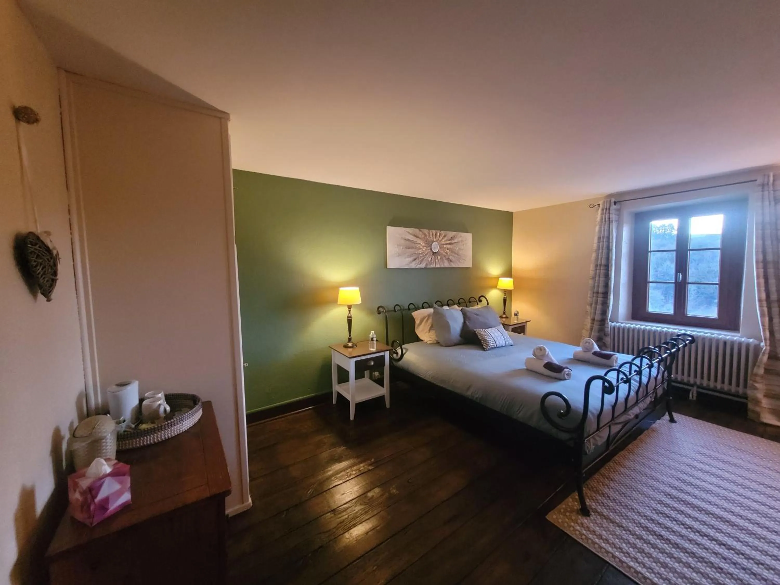 Bed in Chambre d'hôtes Le Puy Maury